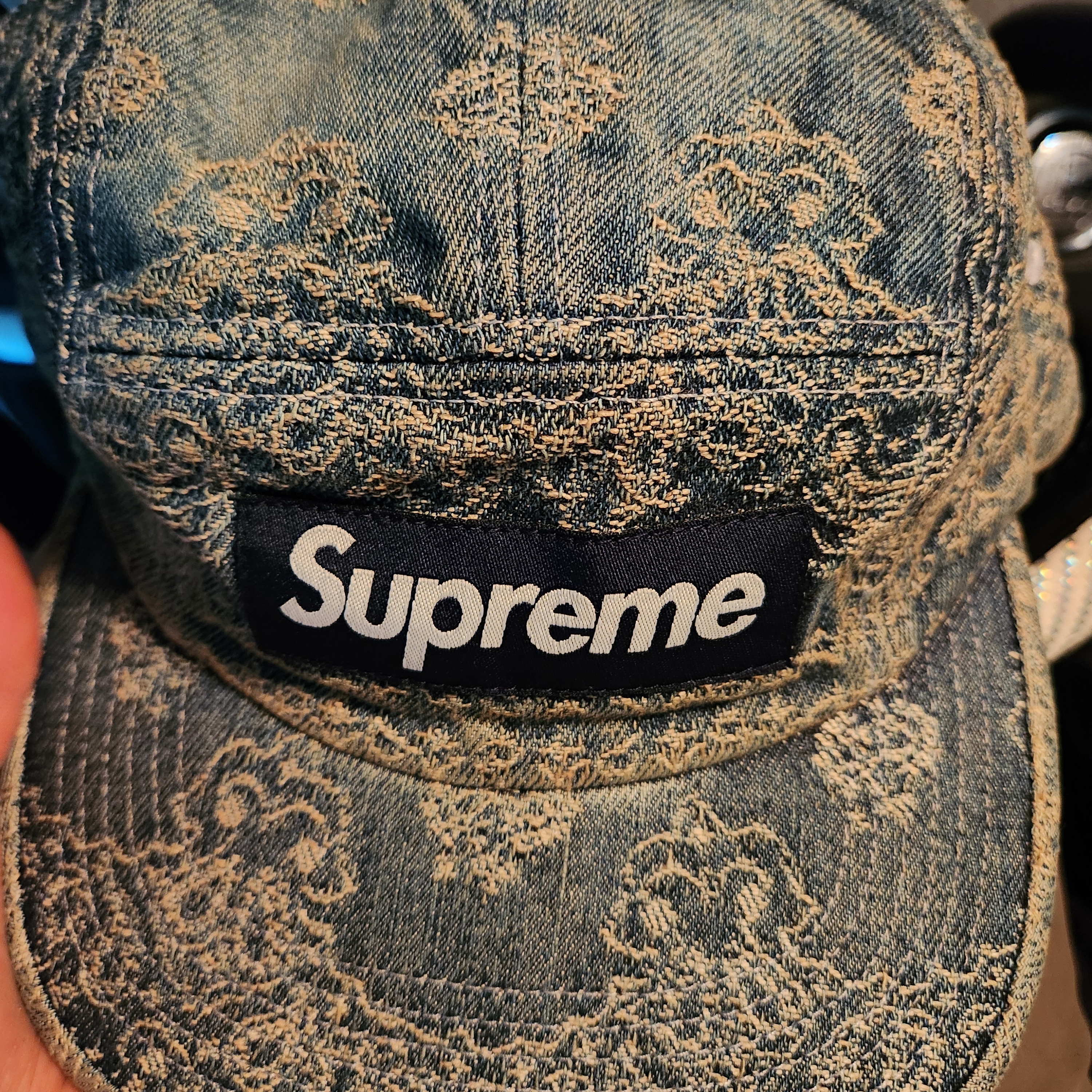 Supreme Bandana Jacquard Denim Camp Cap Blue - 25SS 착용 스타일