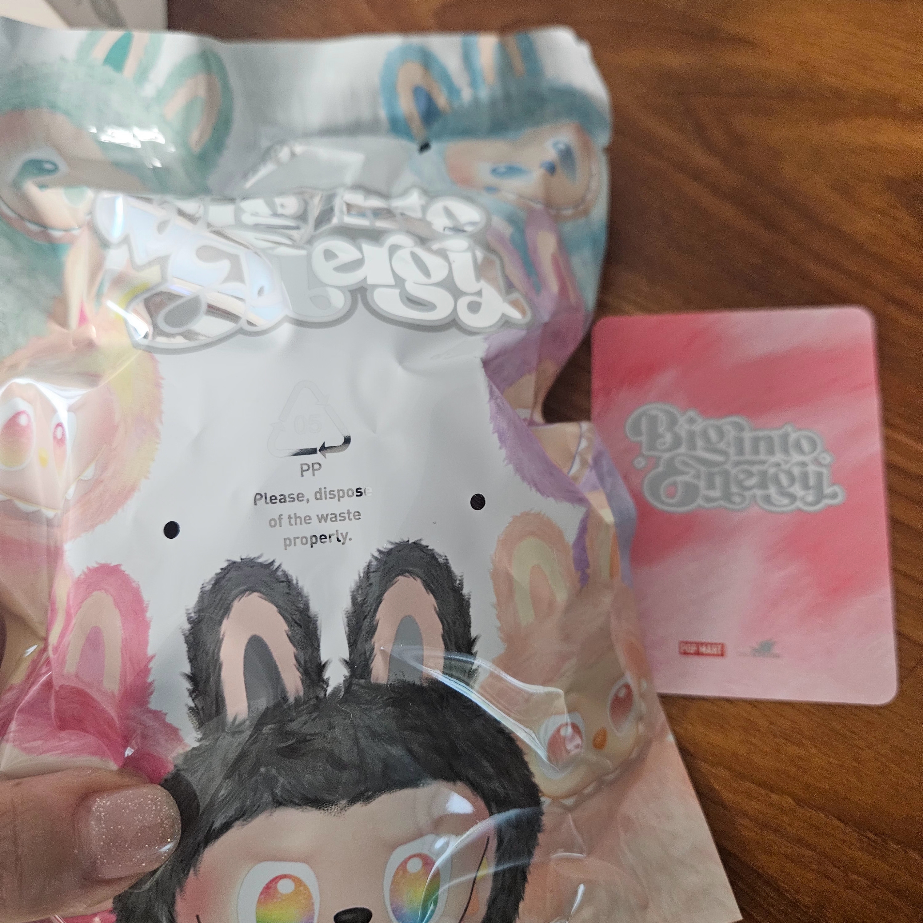 Pop Mart Labubu The Monsters Highlight Series Sealed Case (1 Blind Box) 착용 스타일 - 4