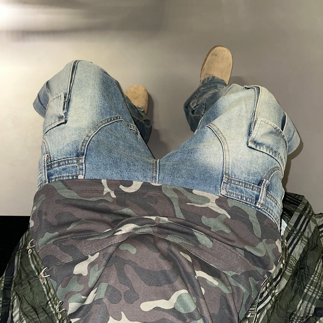 Dominant Semi Flare Washed Denim Pants Blue 착용 스타일 - 2