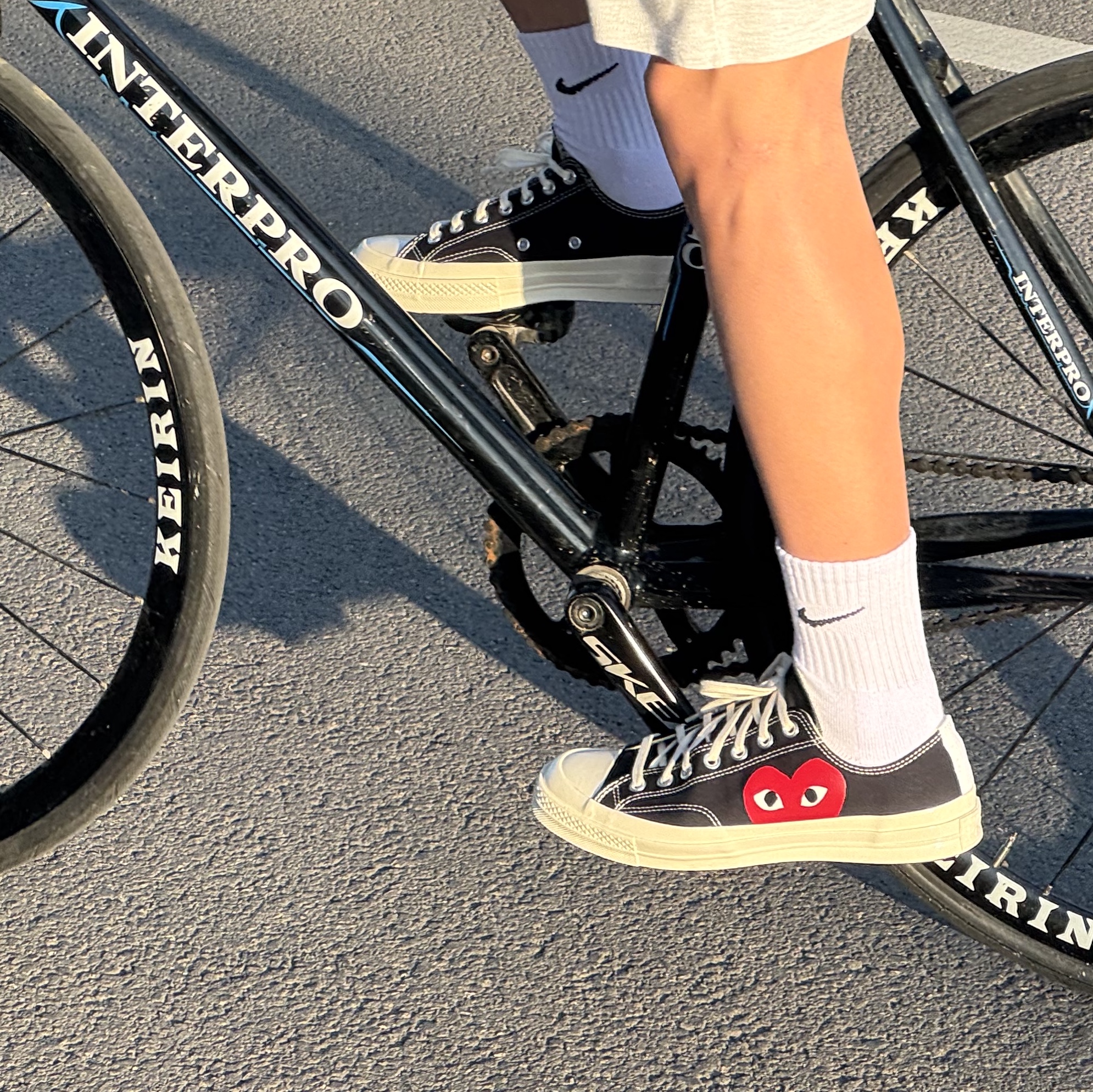 Converse x Play Comme des Garcons Chuck 70 Ox Black 착용 스타일