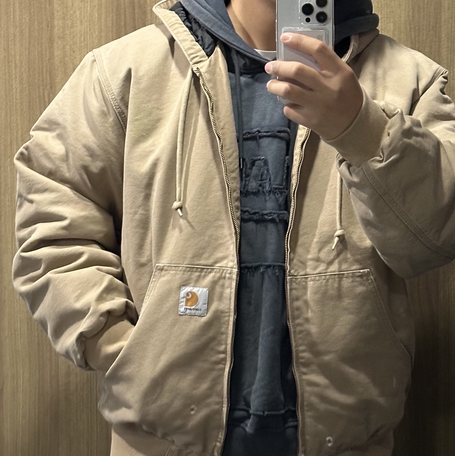 Carhartt WIP OG Active Jacket Peanut  - Winter 착용 스타일