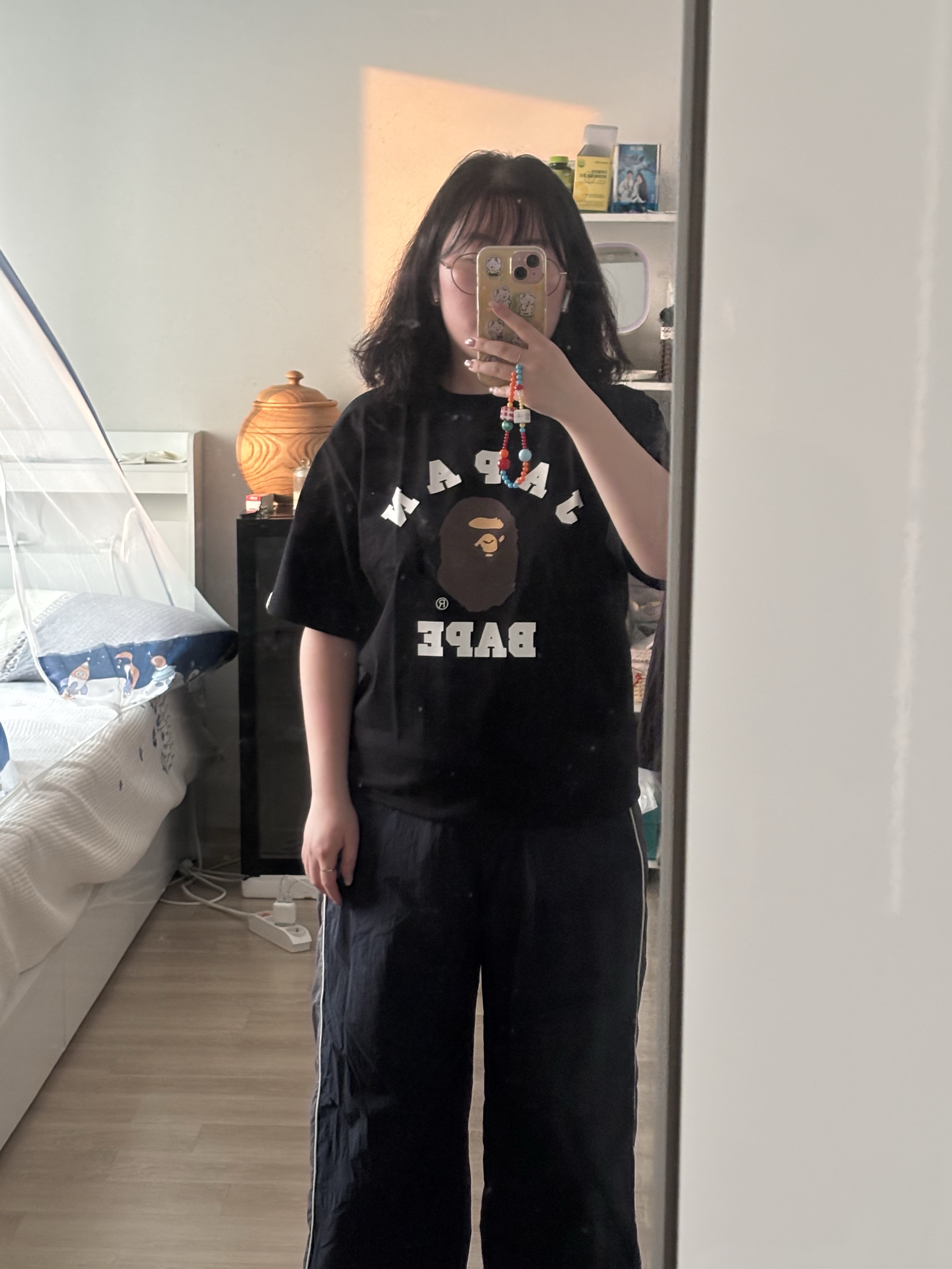 BAPE Japan College City T-Shirt Black 착용 스타일