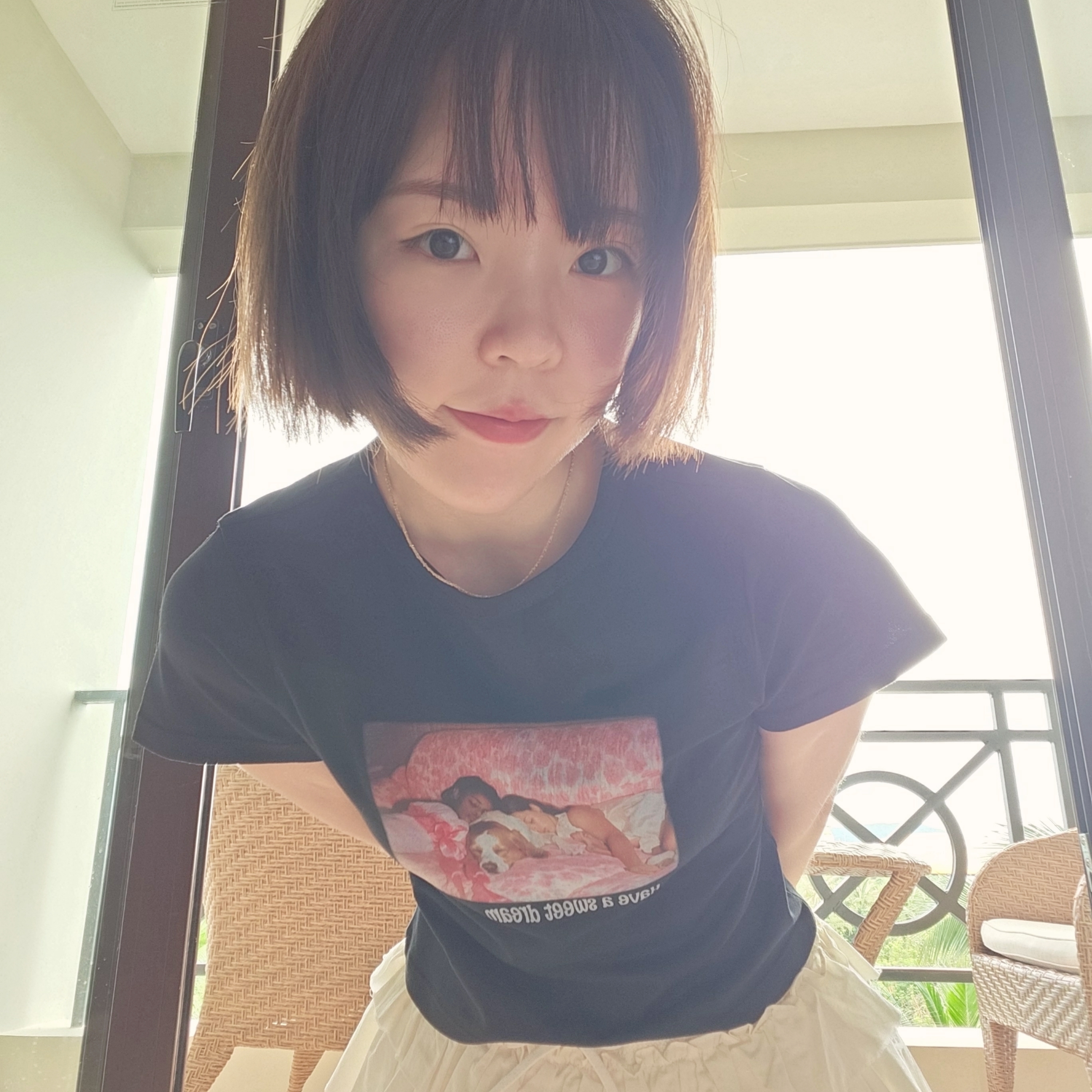 mnmpair Have a Sweet Dream Tee 착용 스타일