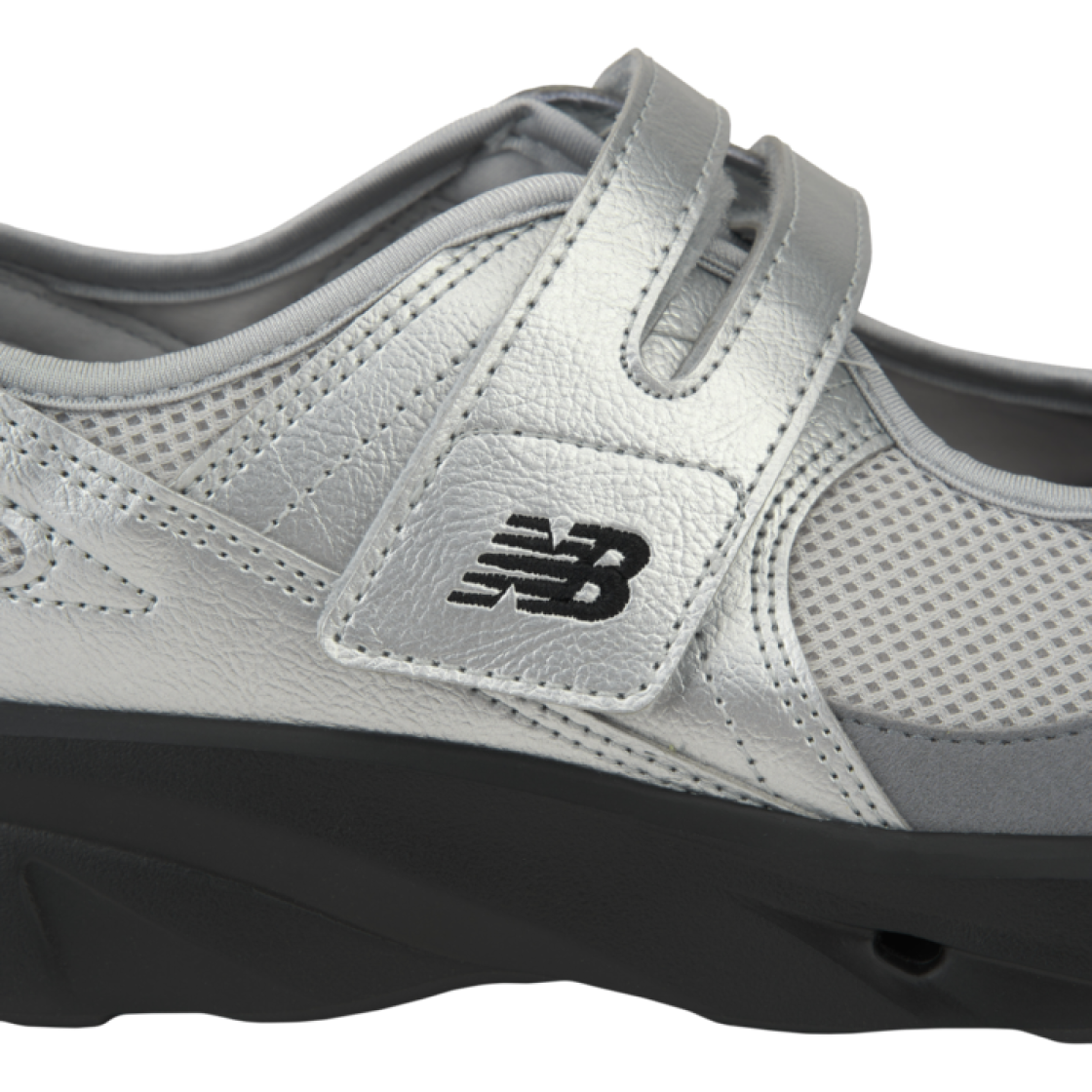 SD2202SI2 (W) New Balance Breeze SD2202 Metalic Silver - #7