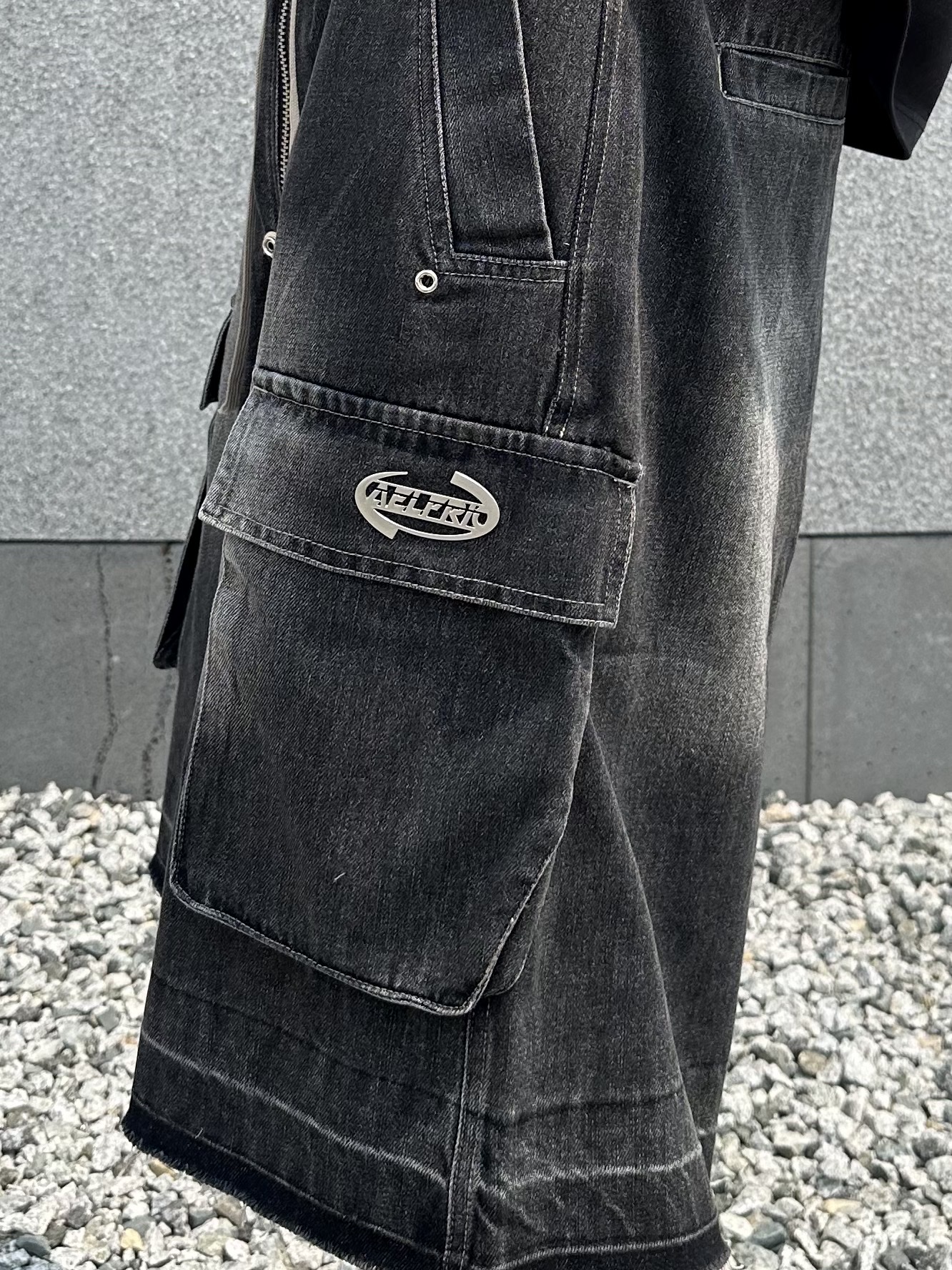 Balenciaga Steroid Derby Black 착용 스타일 - 3