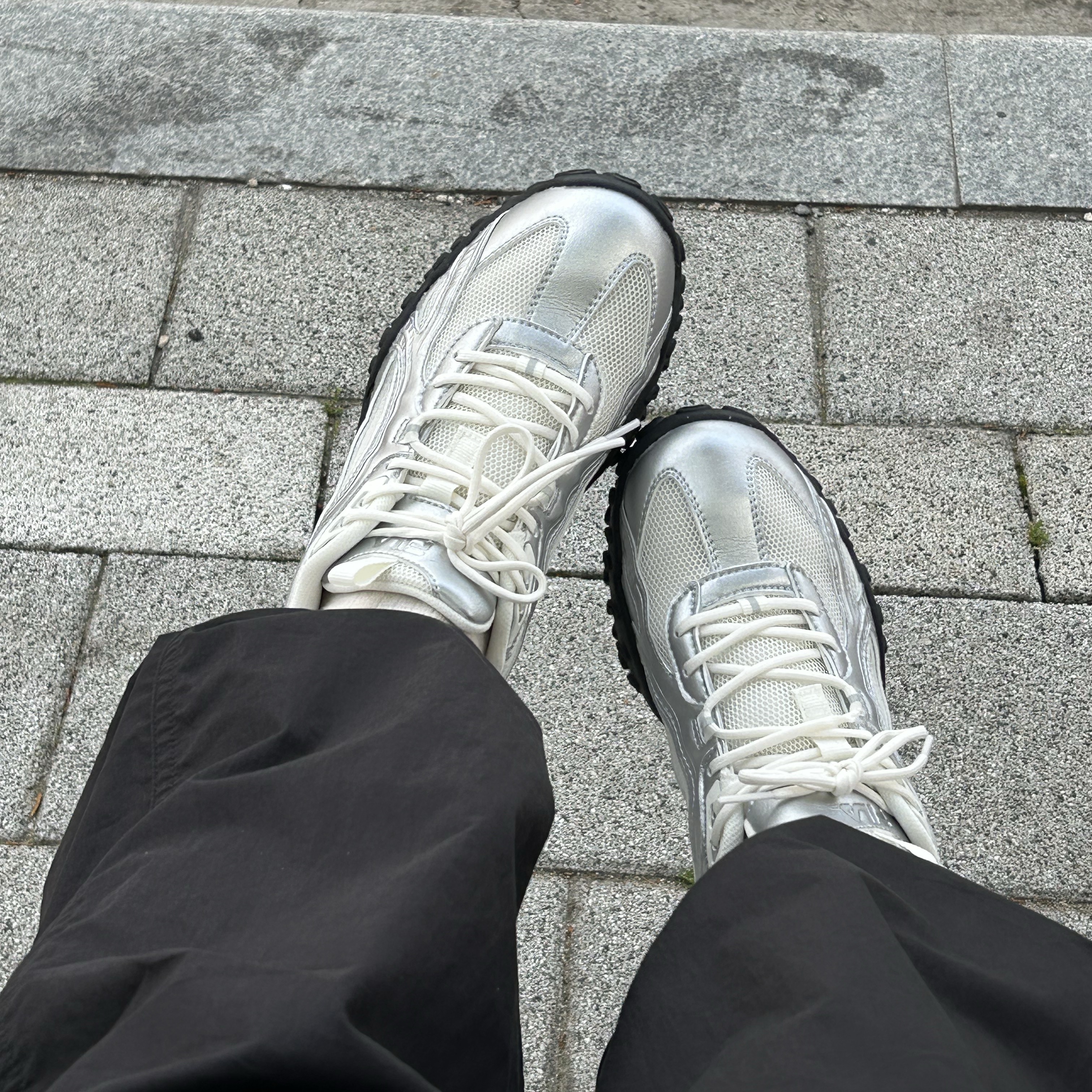 Fila Echappe MS Silver Moon 착용 스타일 - 1