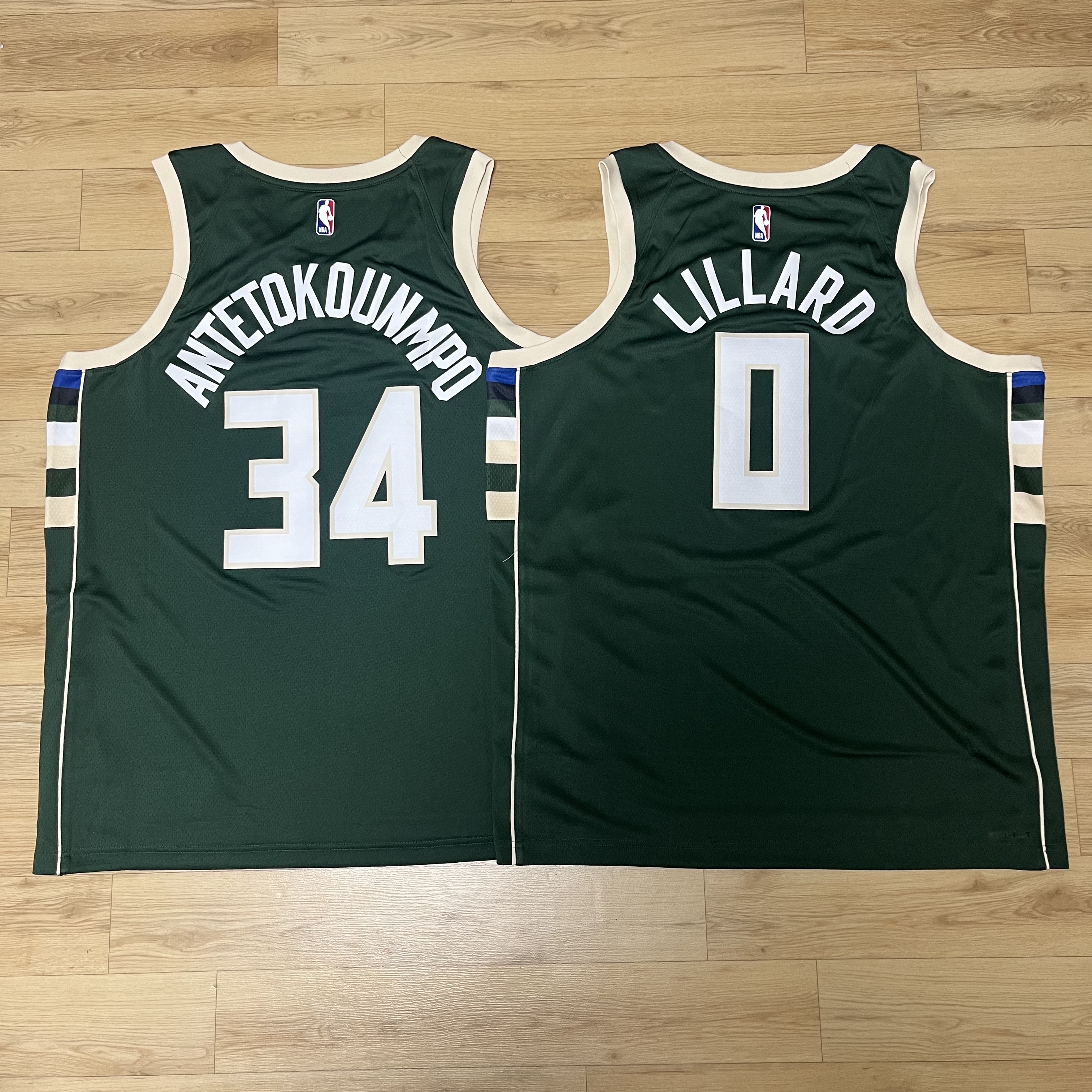 Nike Giannis Antetokounmpo Milwaukee Bucks Icon Edition 2022/23 NBA Swingman Jersey Fir 착용 스타일