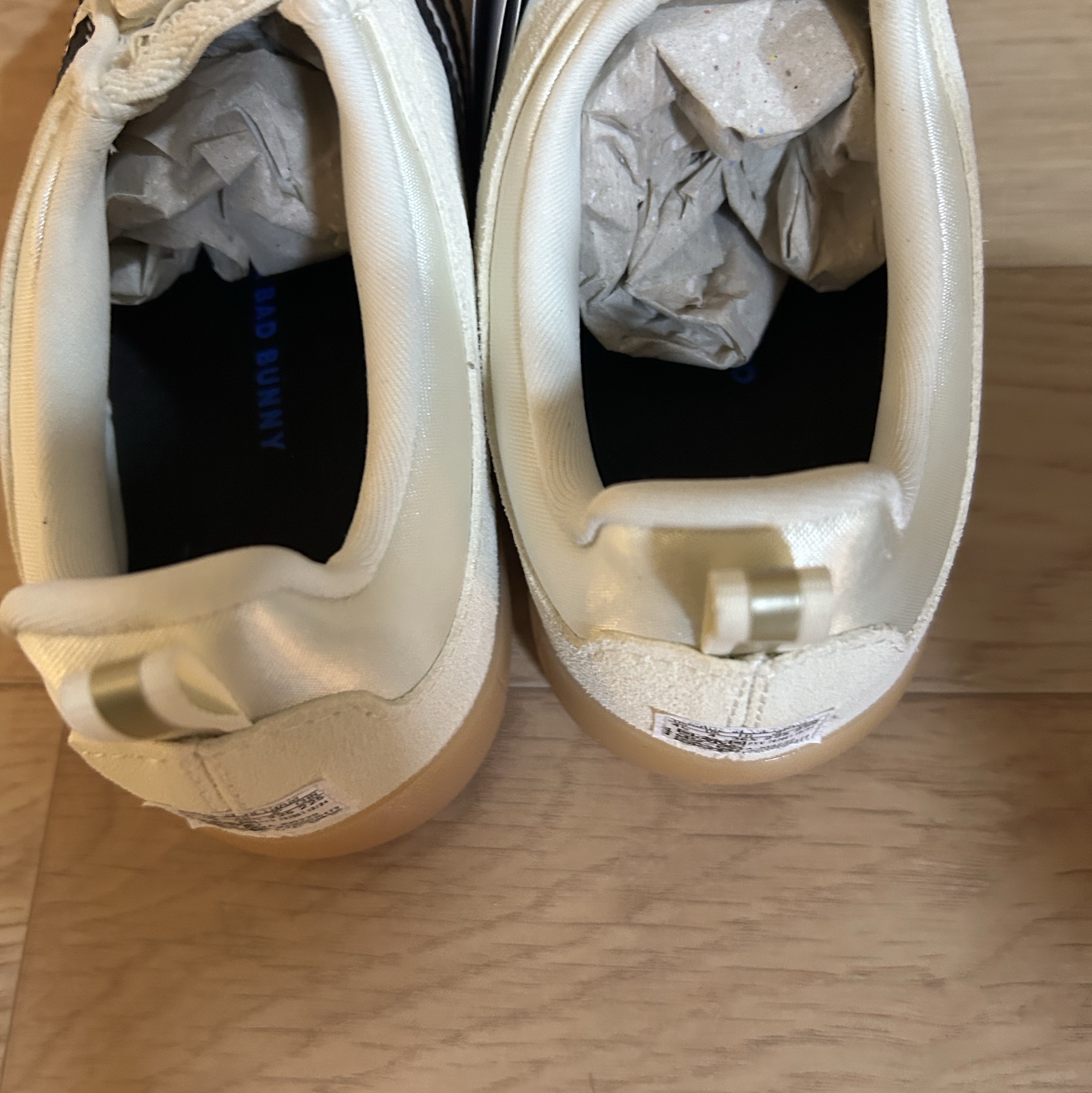Adidas x Bad Bunny Ballerina Off White Core Black 착용 스타일