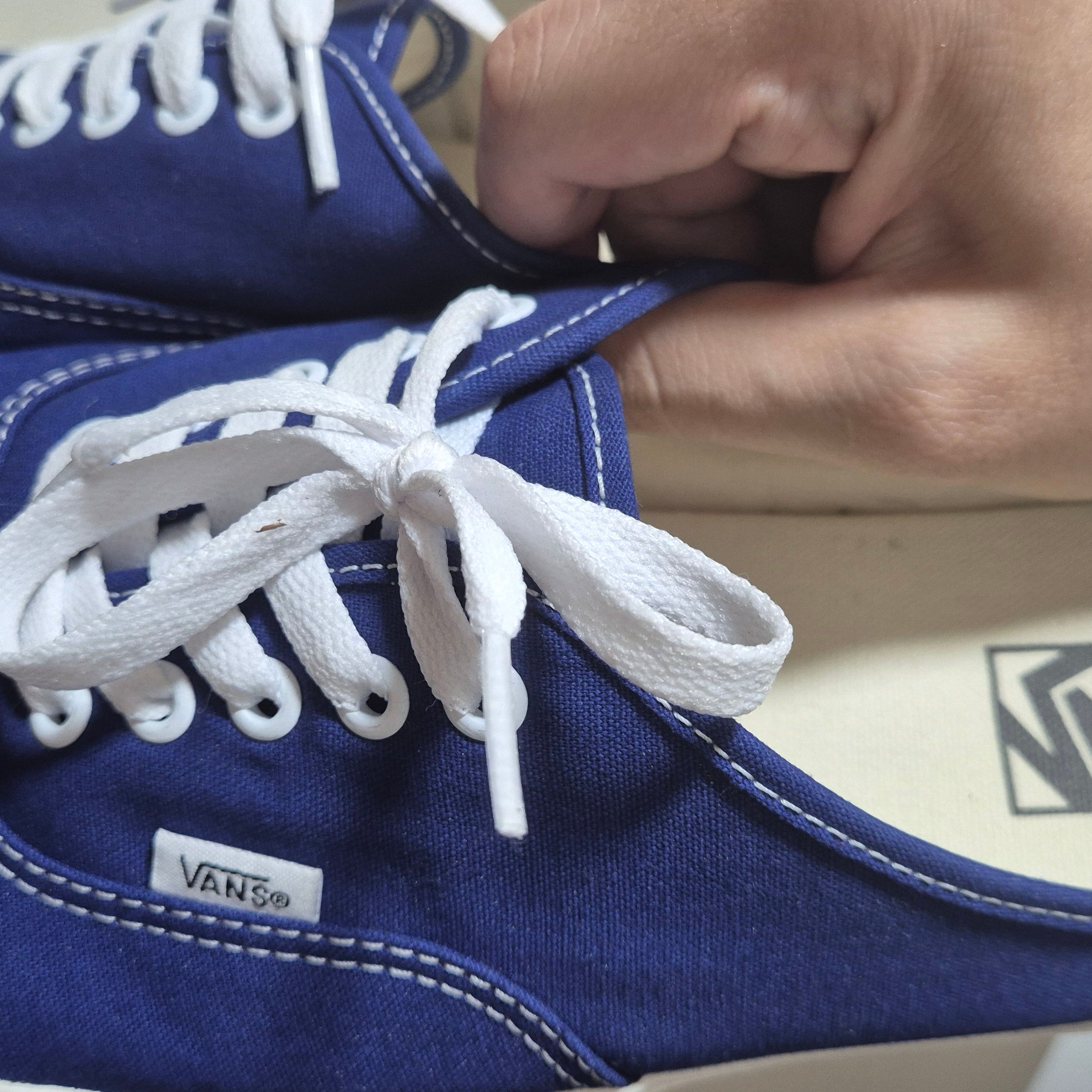 Vans Canvas Authentic Mule Blue 착용 스타일