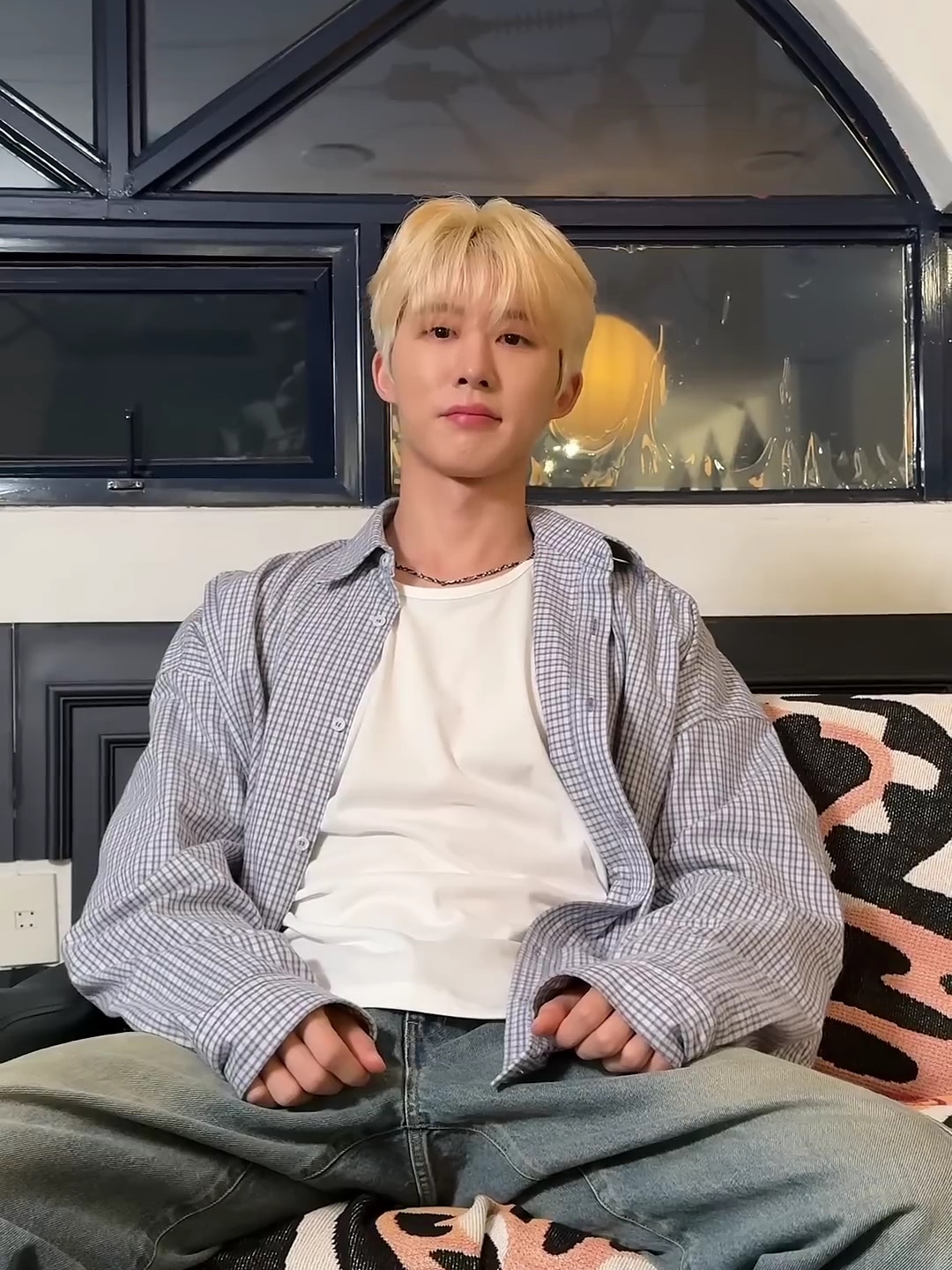 Nonnod Flexible String Check Shirt Sky Blue 착용 스타일