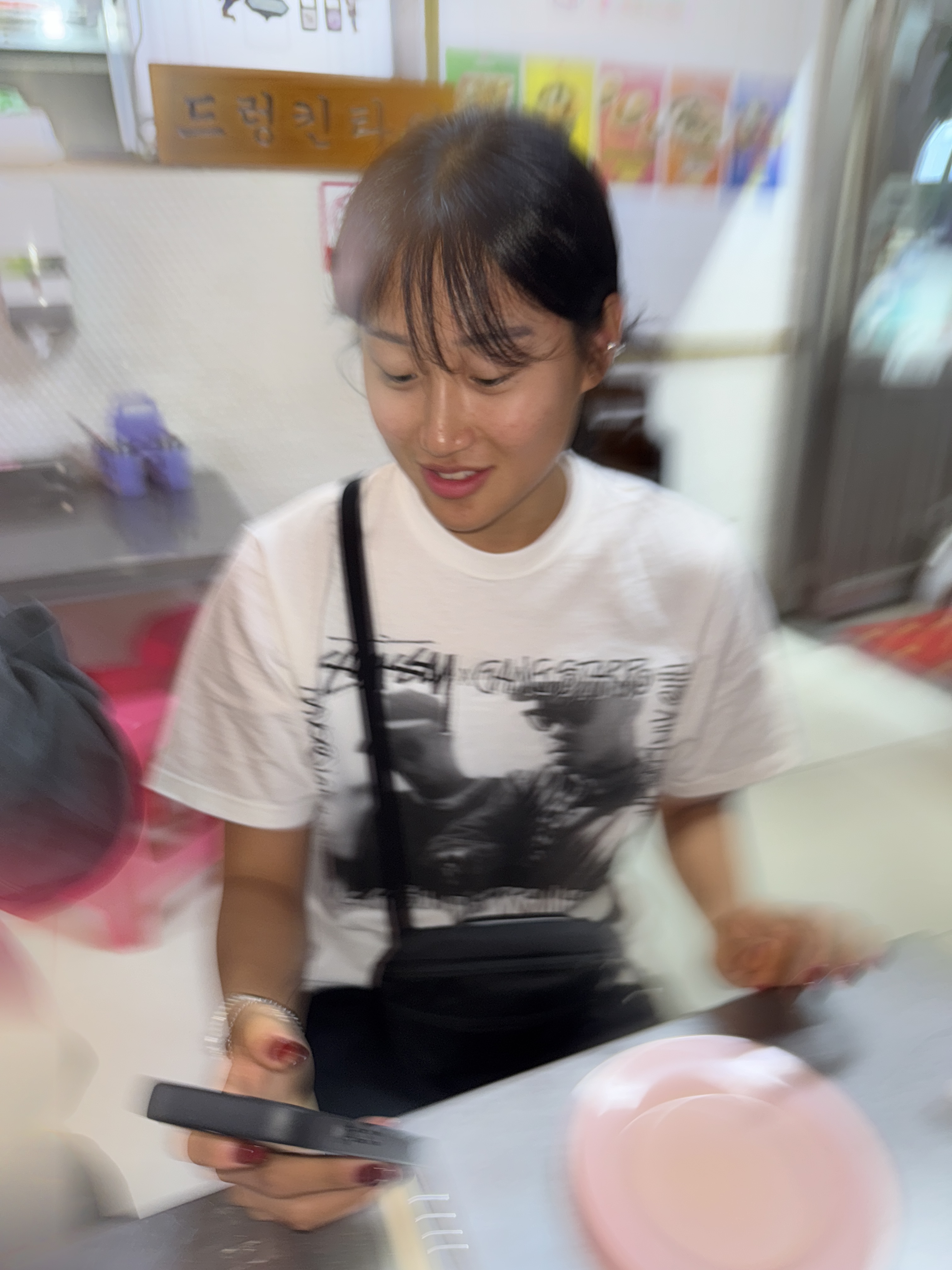 Stussy x Gang Starr Take It Personal T-Shirt White, Arc'teryx Mantis 1 Waistpack Black II 착용 스타일 - 1