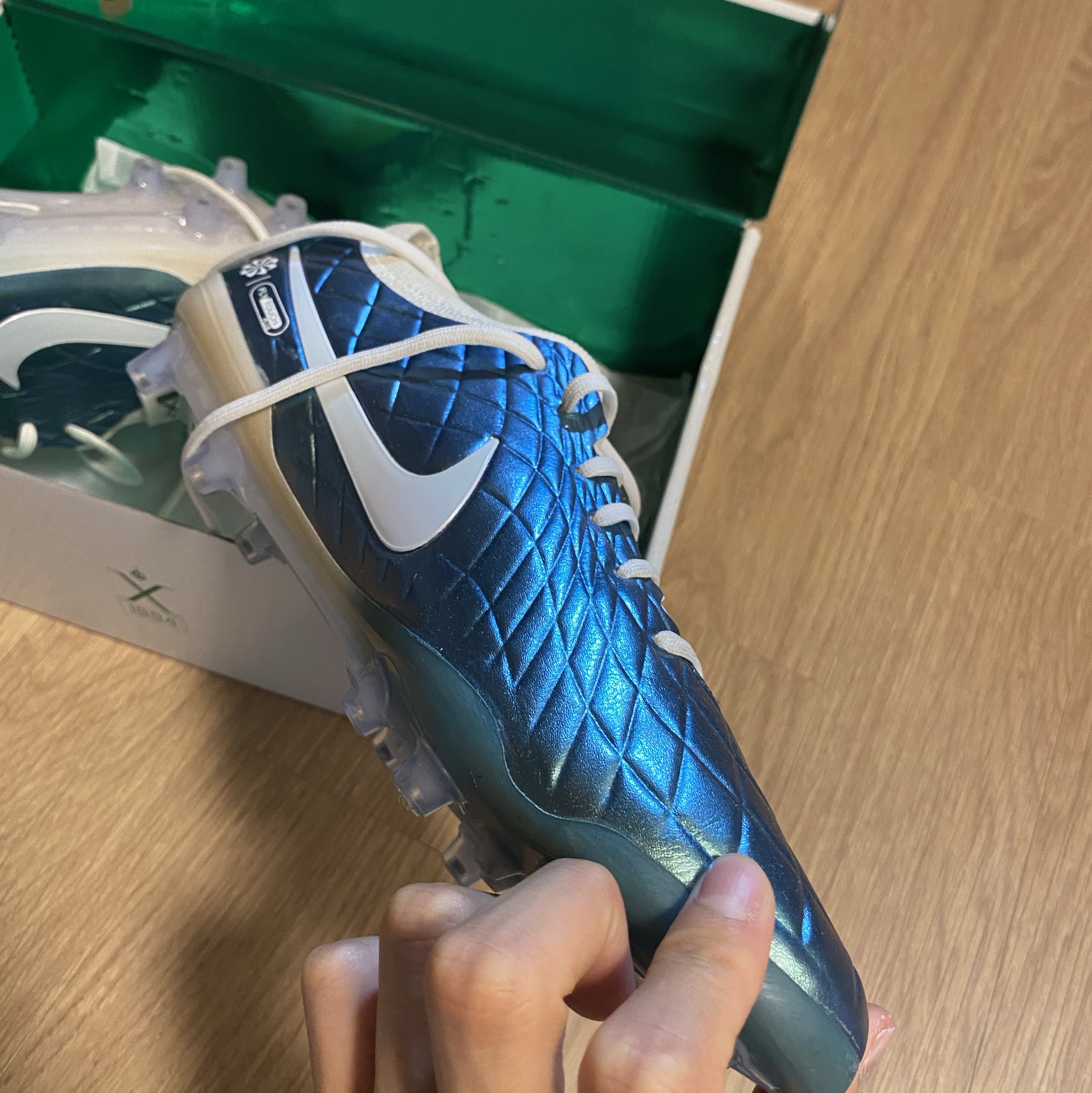 Nike Tiempo Emerald Legend 10 Elite AG Pro Dark Atomic Teal Sail 착용 스타일 - 3