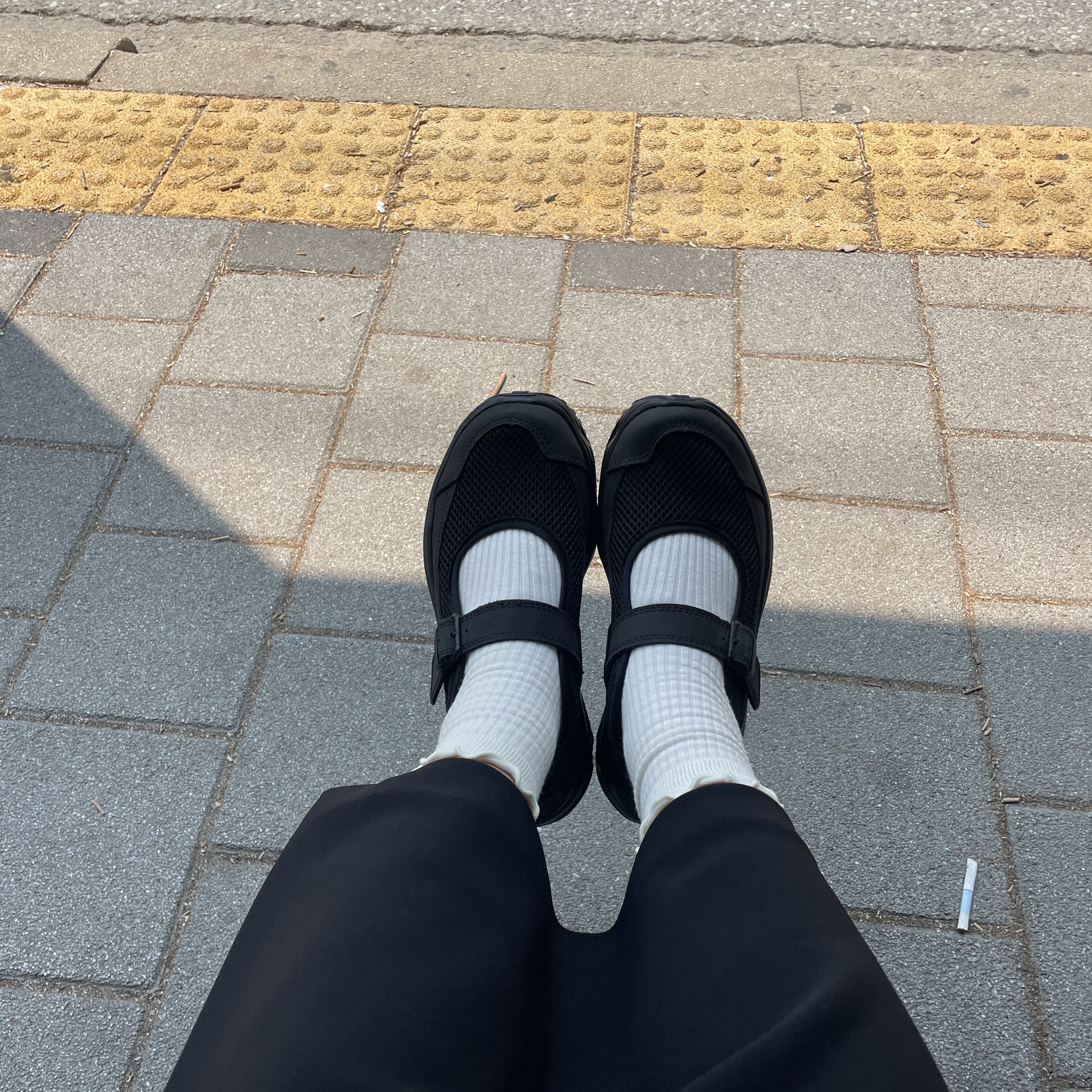 Salomon RX Marie Jeanne Black 착용 스타일