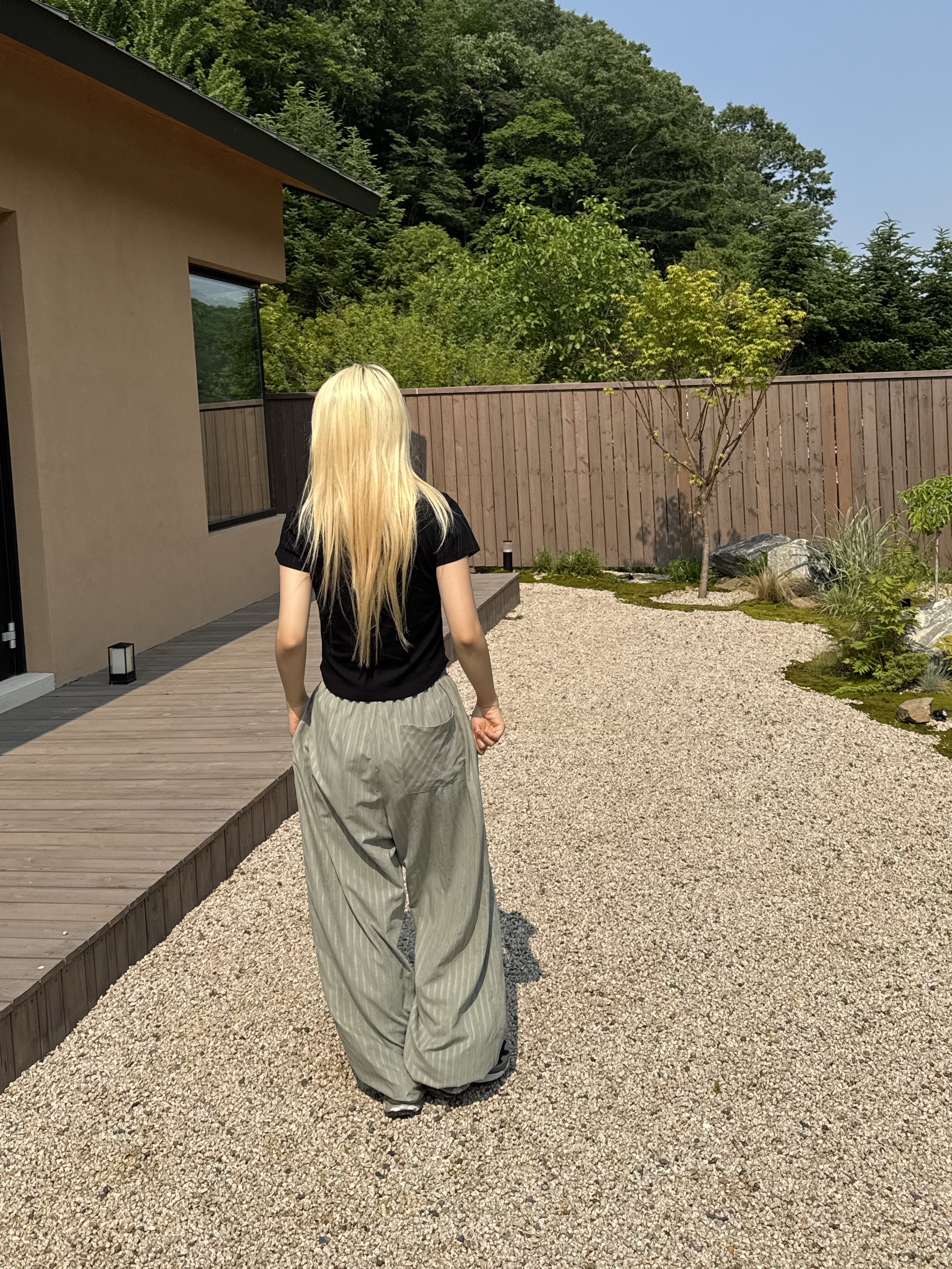 Hono Report Easy Big Rope Pants Pistachio 착용 스타일 - 2