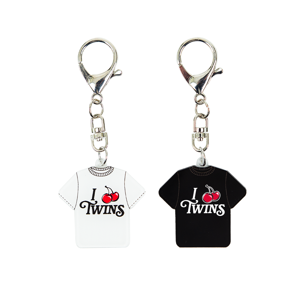 KI255UPTGD029 LG TWINS X Kirsh I♥TWINS Short Sleeve T-Shirt Keyring No Marking