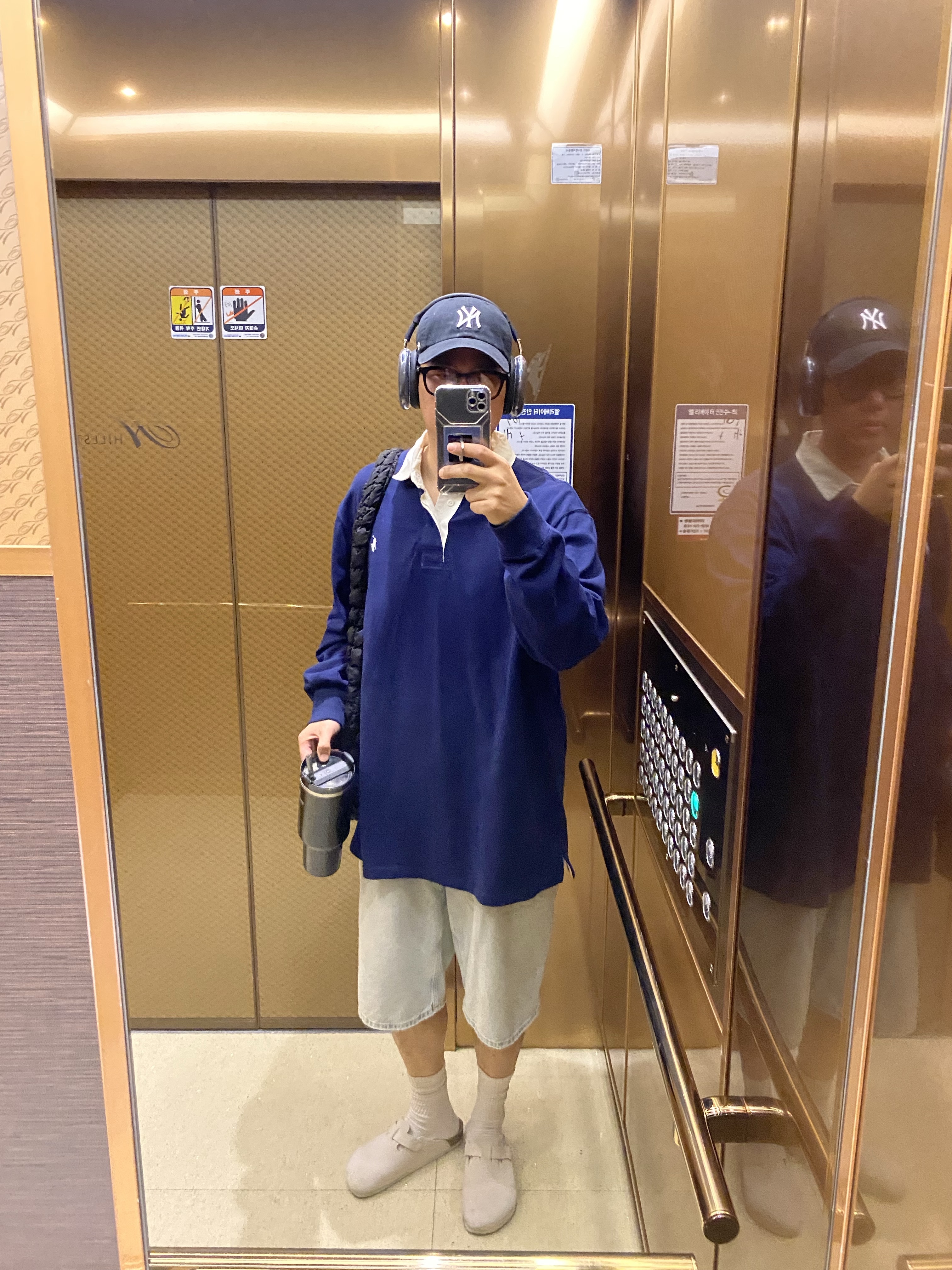 Apple AirPods Max USB C Midnight (Korean Ver.), 47 Brand New York Yankees BW Clean Up Black 착용 스타일