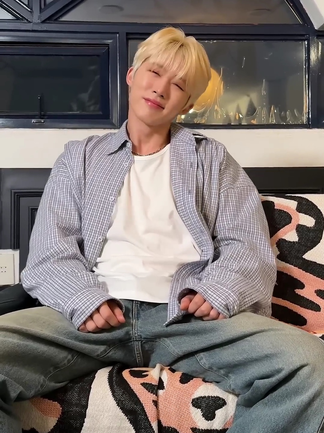 Nonnod Flexible String Check Shirt Sky Blue 착용 스타일