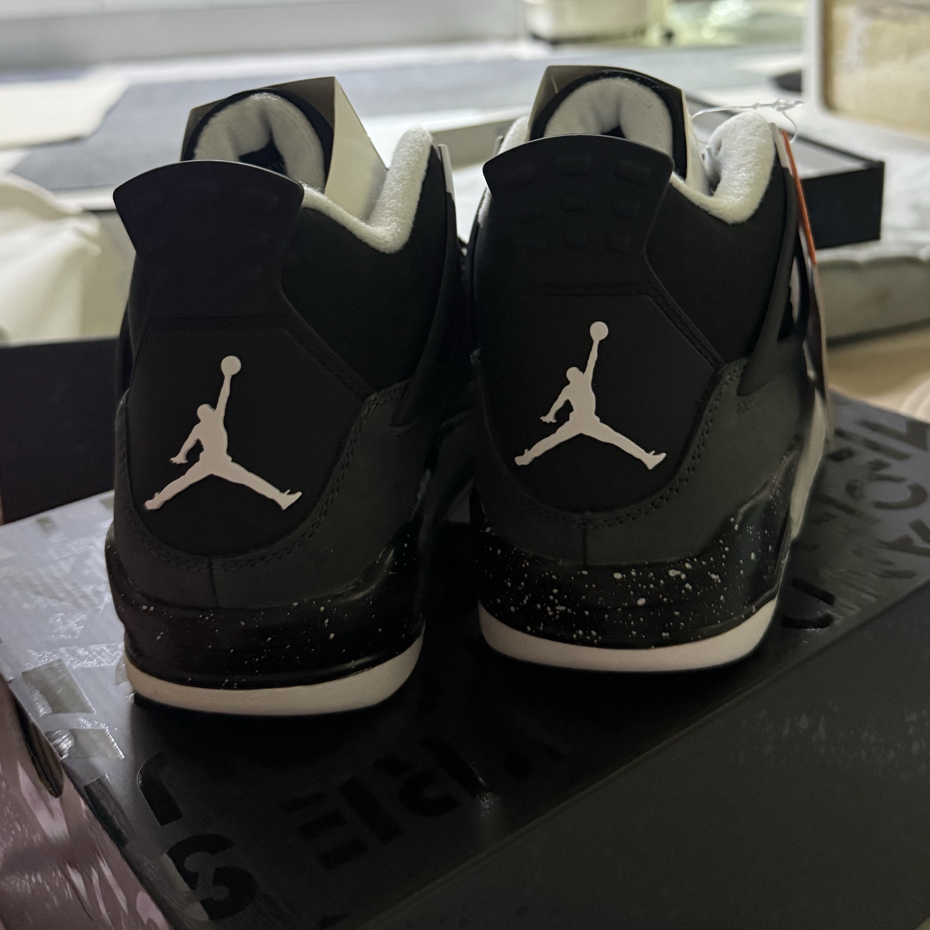 Jordan 4 Retro Fear 2024 착용 스타일 - 2