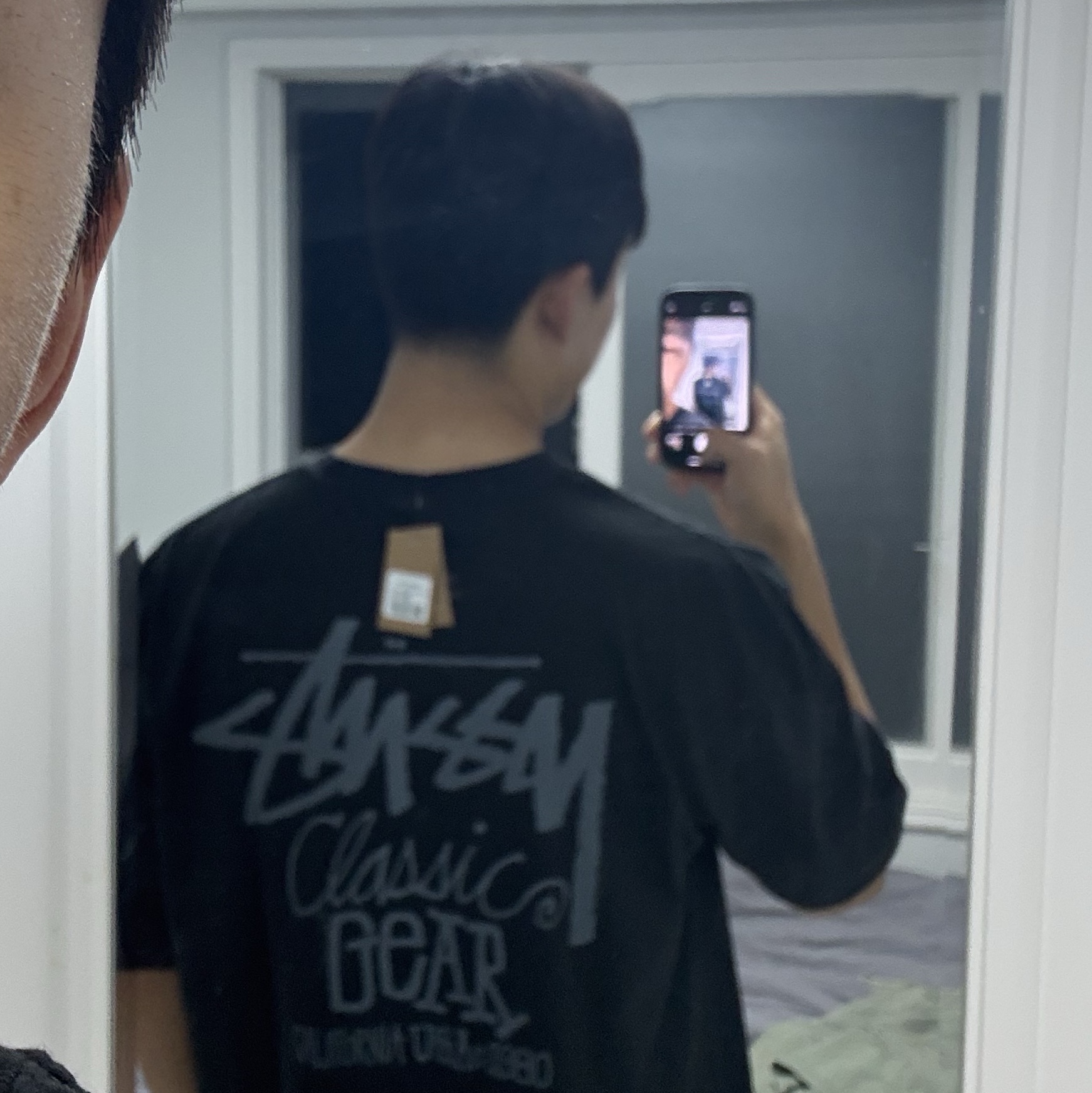 Stussy Pigment Dyed Classic Gear T-Shirt Black 착용 스타일 - 2