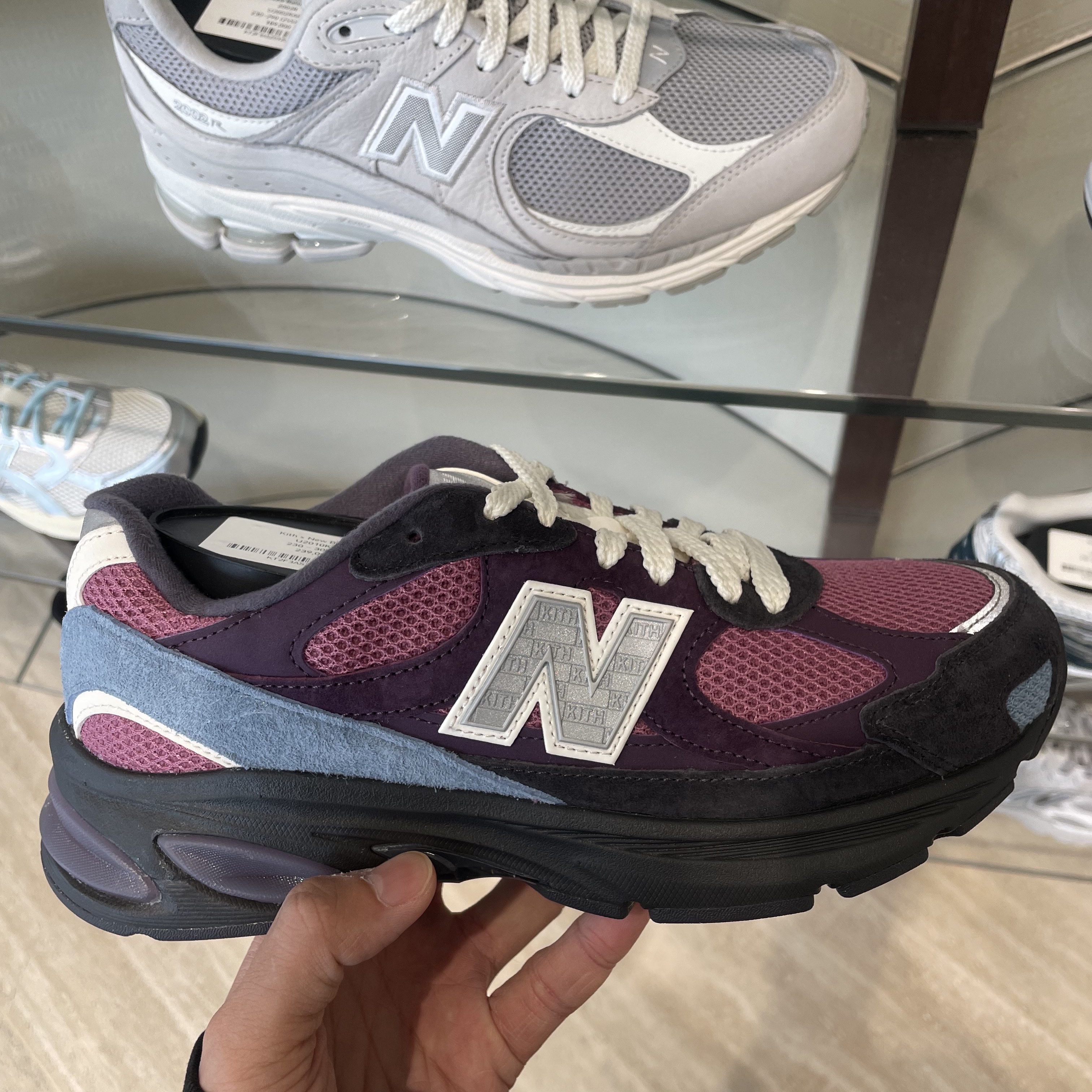 New Balance x Ronnie Fieg 2010 Abzorb Purple Purple 착용 스타일