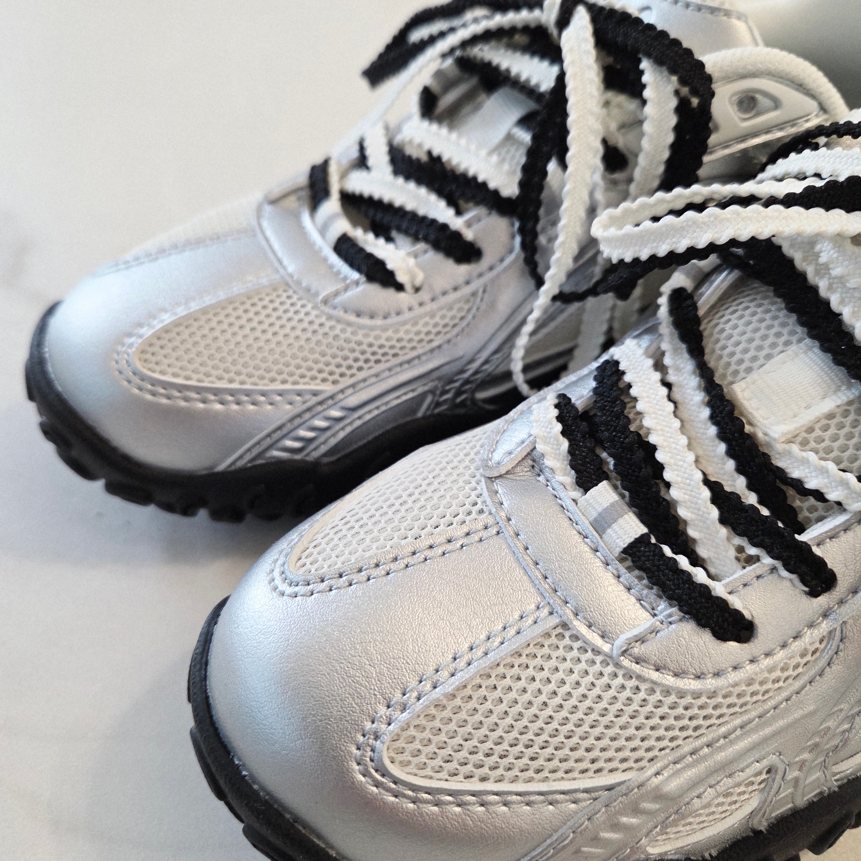 Fila Echappe MS Silver Moon 착용 스타일 - 2