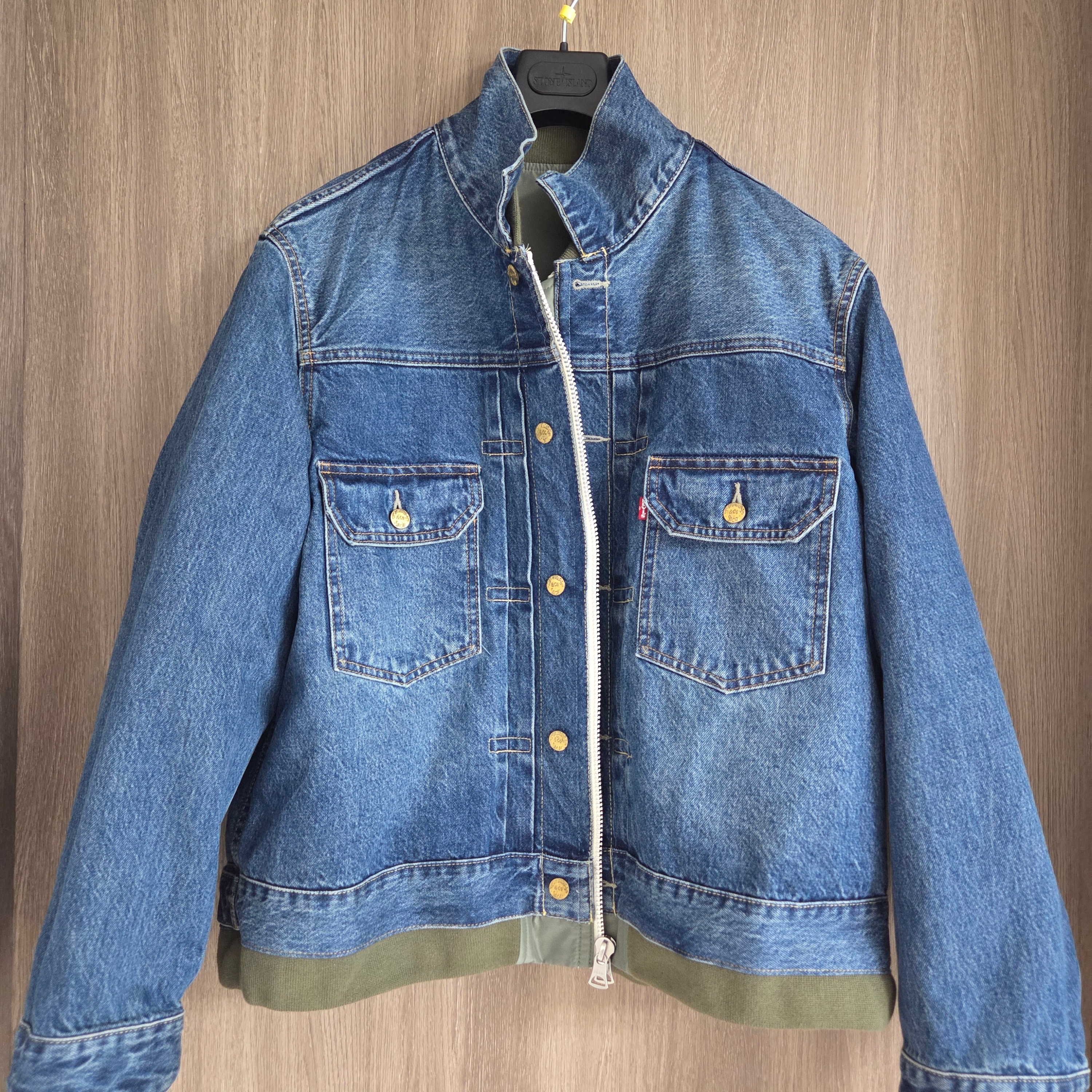 Levi's x Sacai Denim x Nylon Twill Reversible Blouson Blue Khaki 착용 스타일 - 2