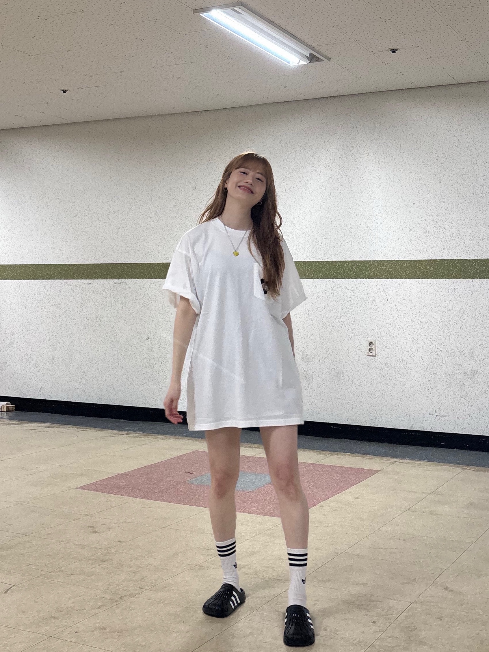 Adidas Adilette Clog Black White, (W) Adidas Firebird Shorts Black - KR Sizing 착용 스타일 - 3