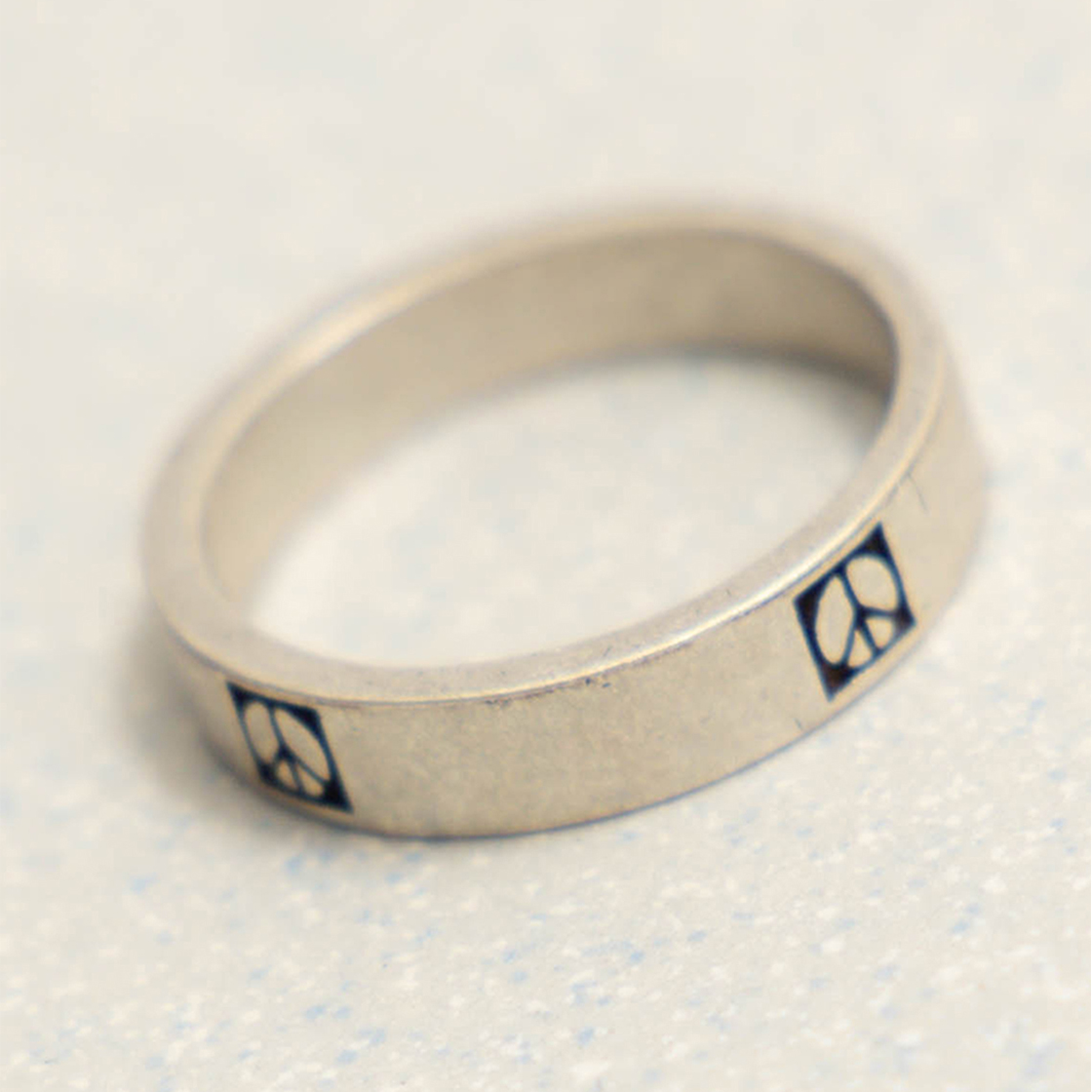【韓国のみ】 TOWTOW.ARCHIVE Carved Ring Set Silve 토우토우아카이브 카브드 링 세트 실버 | TOWTOW.ARCHIVE | KREAM