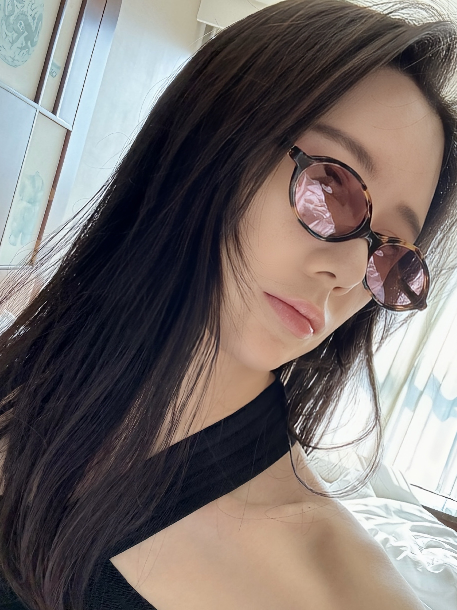 (W) Miu Miu Regard sunglasses Amaranth Lenses Honey Tortoiseshell Acetate Alternative fit 착용 스타일