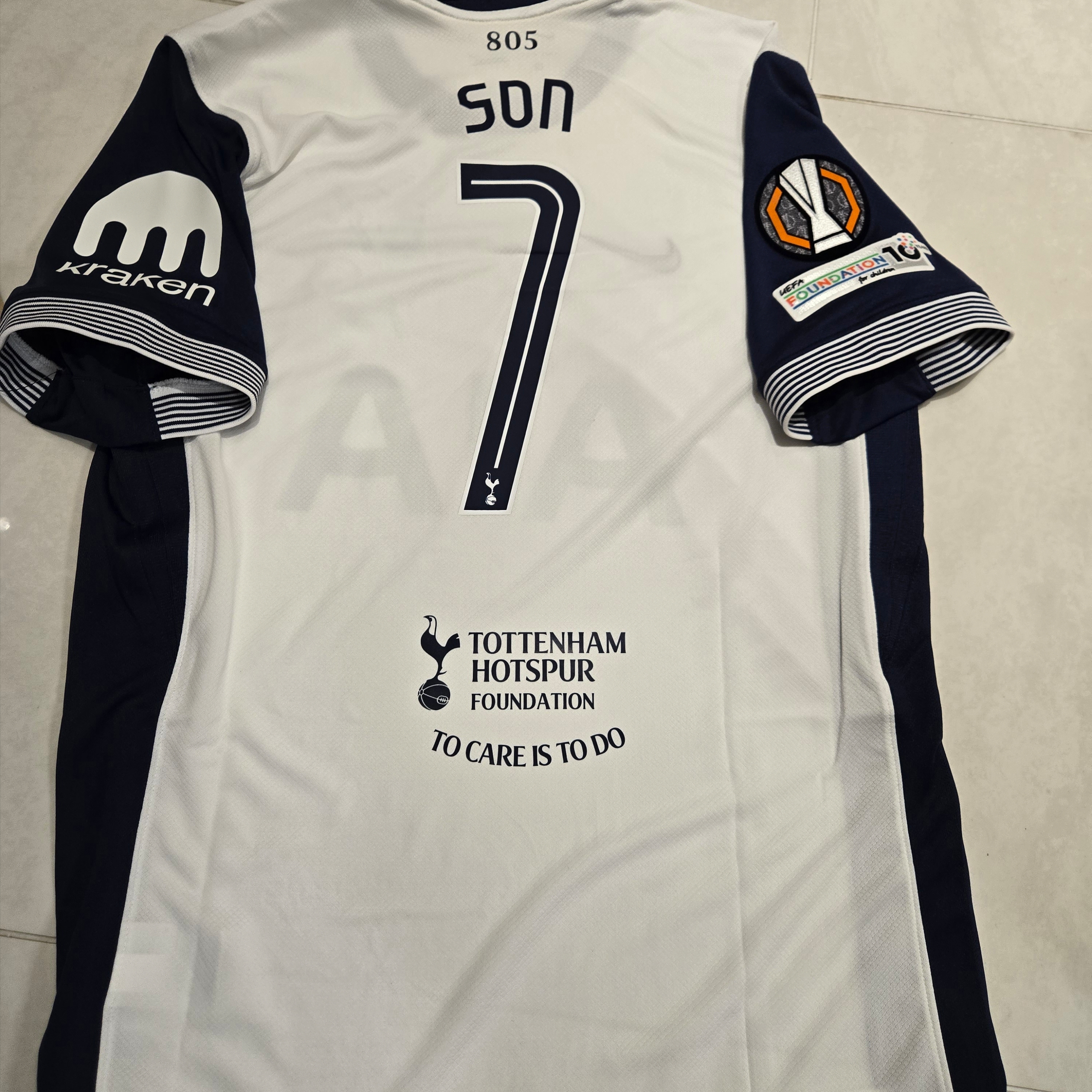 Nike Tottenham Hotspur 2024/25 Dri-Fit Stadium Home Jersey White (Non Marking Ver.) 착용 스타일 - 1