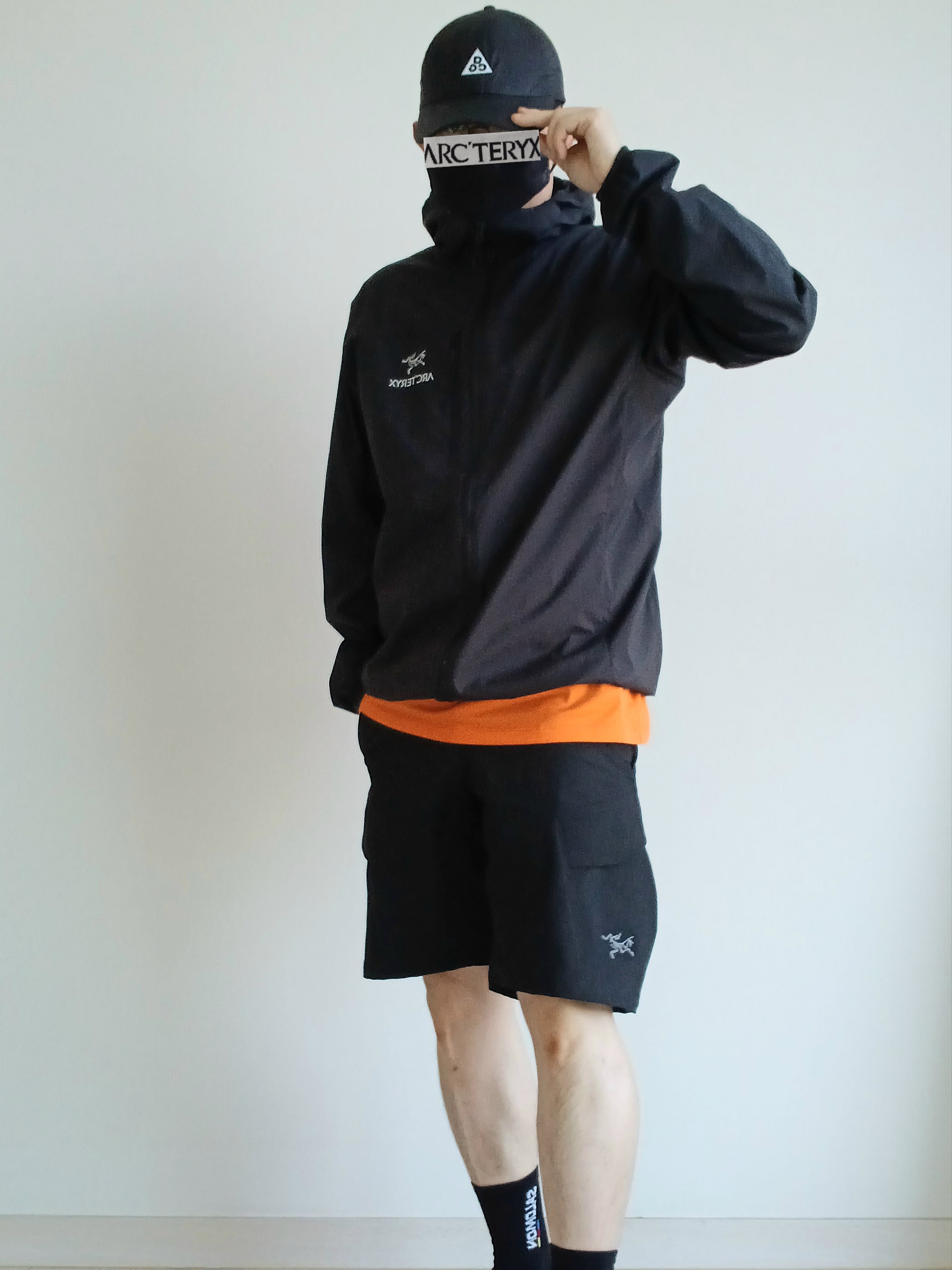 Nike ACG Trail Cap Black, Arc'teryx Squamish Hoody Black 착용 스타일 - 1