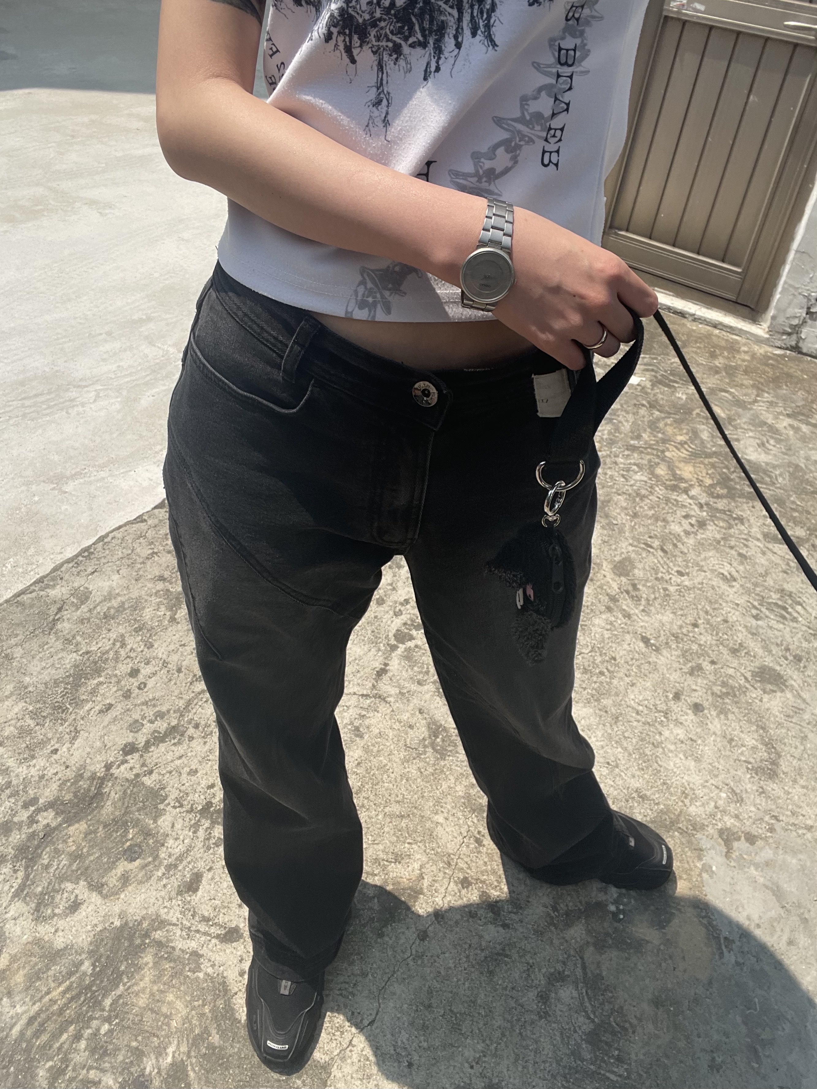 (W) BLR Asymmetric Semi-Bootcut Denim Pants, Salomon XT-6 ADV Black 착용 스타일 - 2