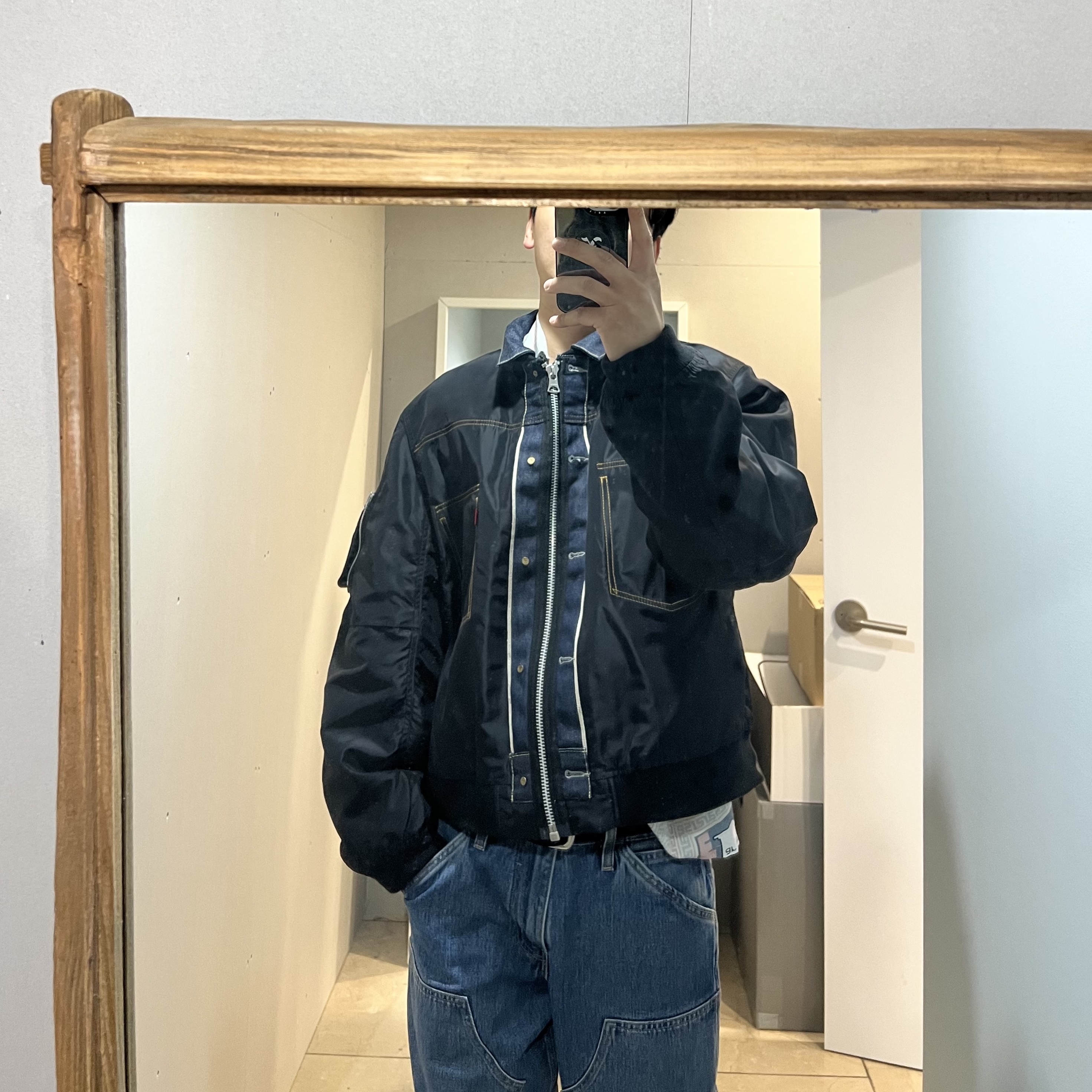 Levi's x Sacai Denim x Nylon Twill Reversible Blouson Indigo Black 착용 스타일 - 1