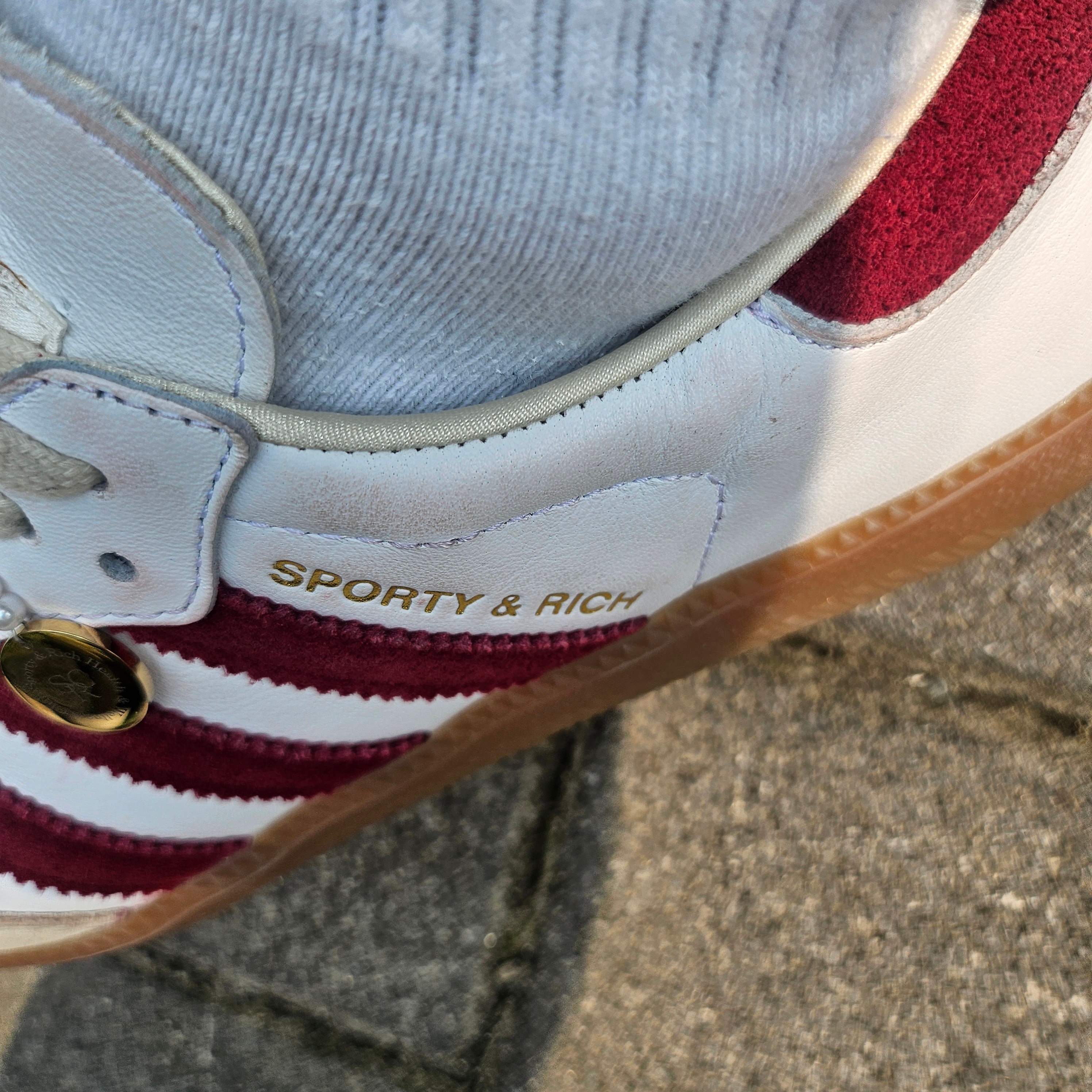 Adidas x Sporty & Rich Samba OG Cloud White Collegiate Burgundy, Gucci Ghost Ring Silver 9mm 착용 스타일 - 5