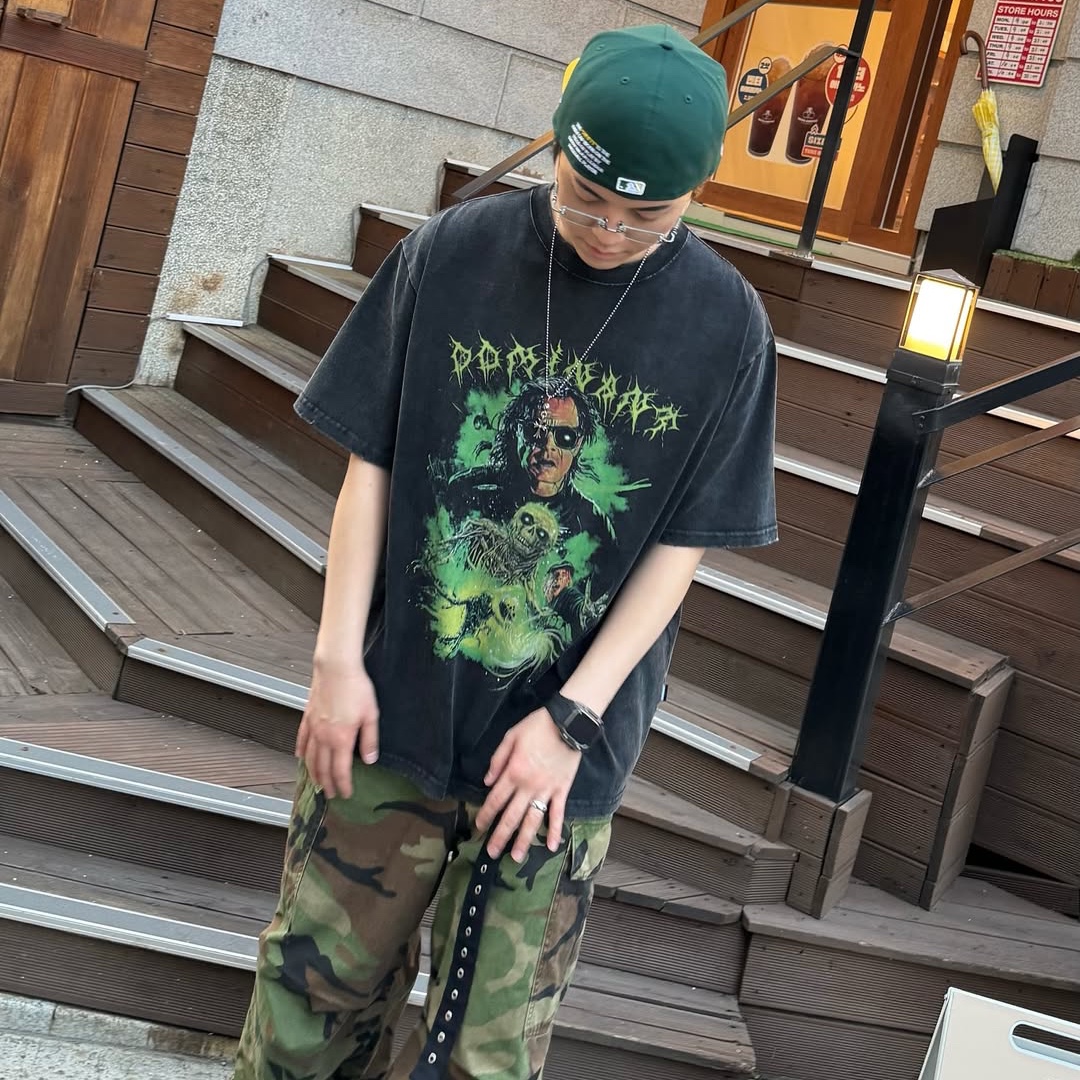 Dominant Neon Washing T-Shirt 착용 스타일 - 2