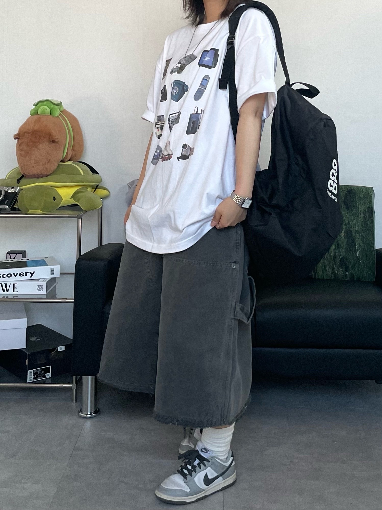 Adidas Superstar Premium Black White, Hello Sunrise Two Tone Washed OG Logo 6Panel Cap Beige & Vintage Blue 착용 스타일 - 5