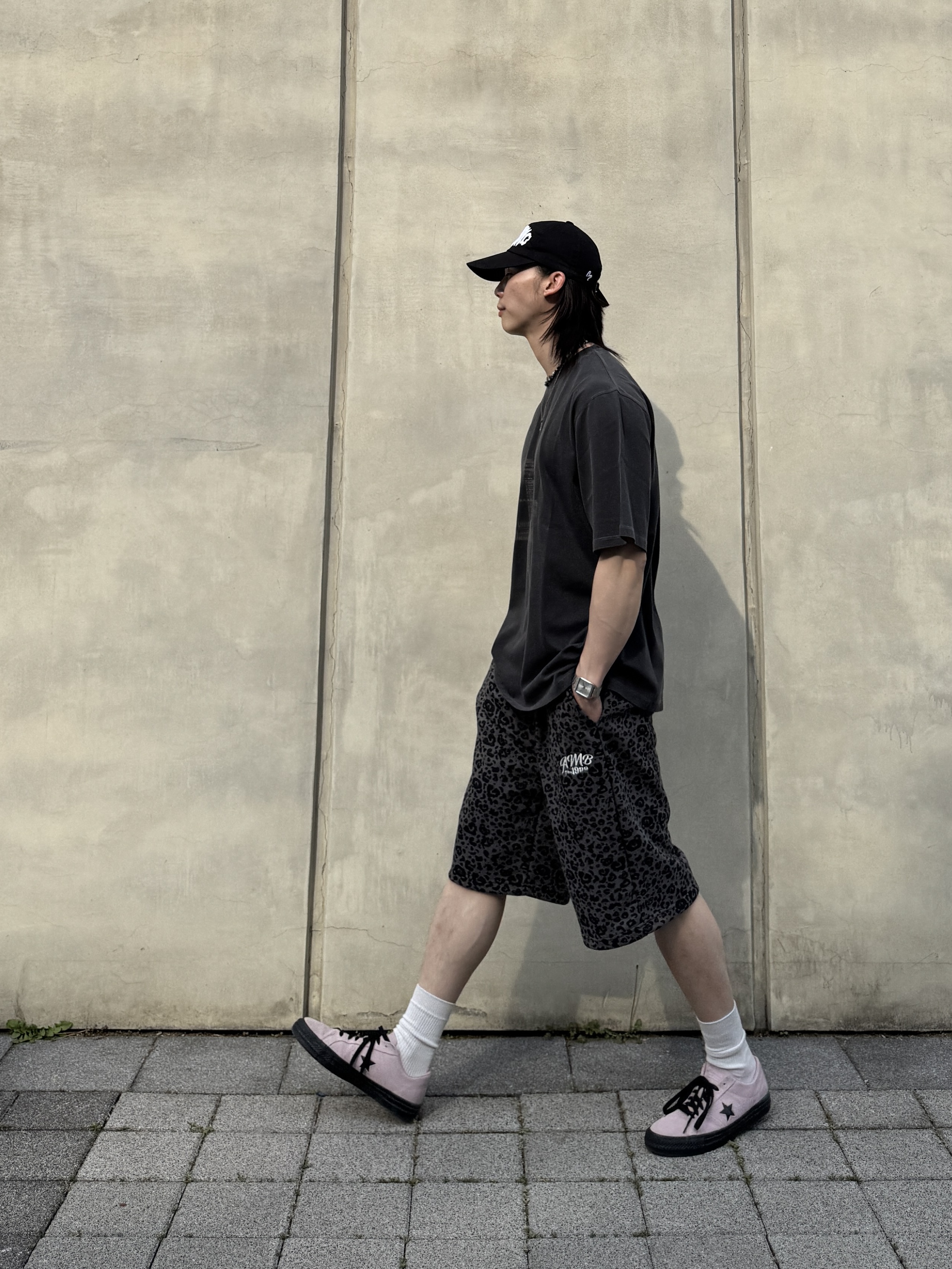 Converse One Star Pro Classic Suede Phantom Violet 착용 스타일 - 1