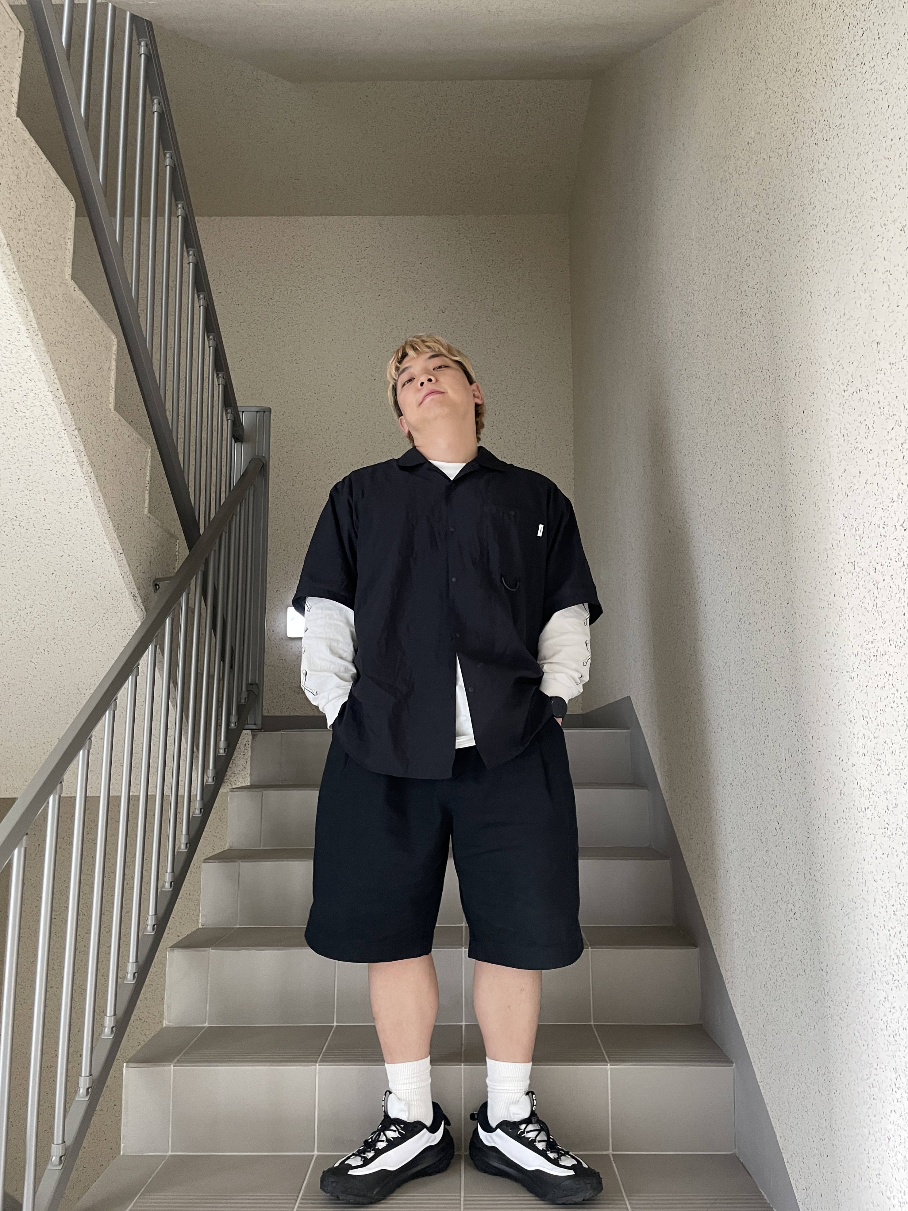 Nike x Comme des Garcons Homme Plus ACG Mountain Fly 2 Low Black White 착용 스타일 - 4