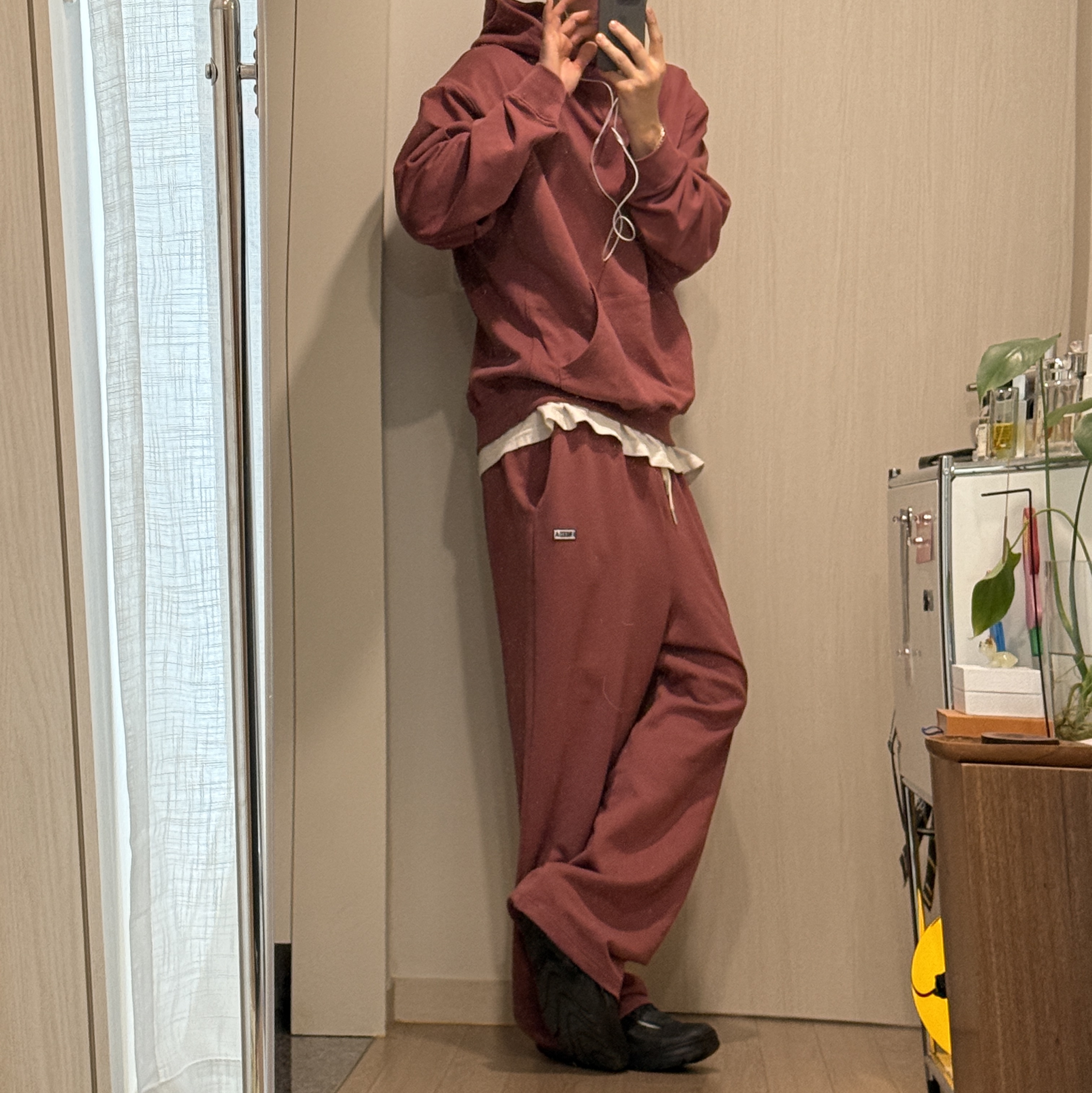 Broken Beat Staff Set-Up Hoodie 착용 스타일 - 2