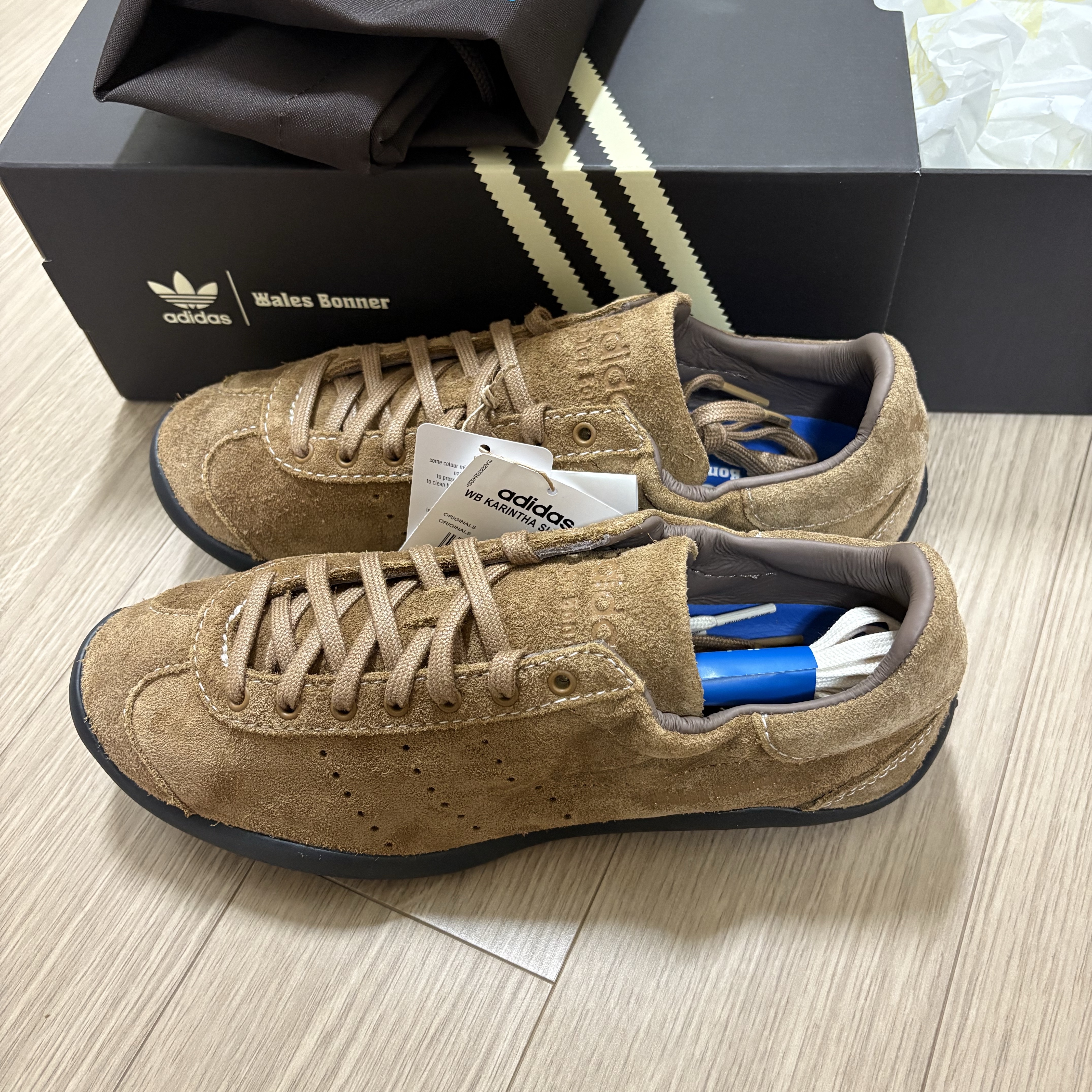 Adidas x Wales Bonner Karintha Suede Supplier Color Earth Strata Wonder 착용 스타일 - 2