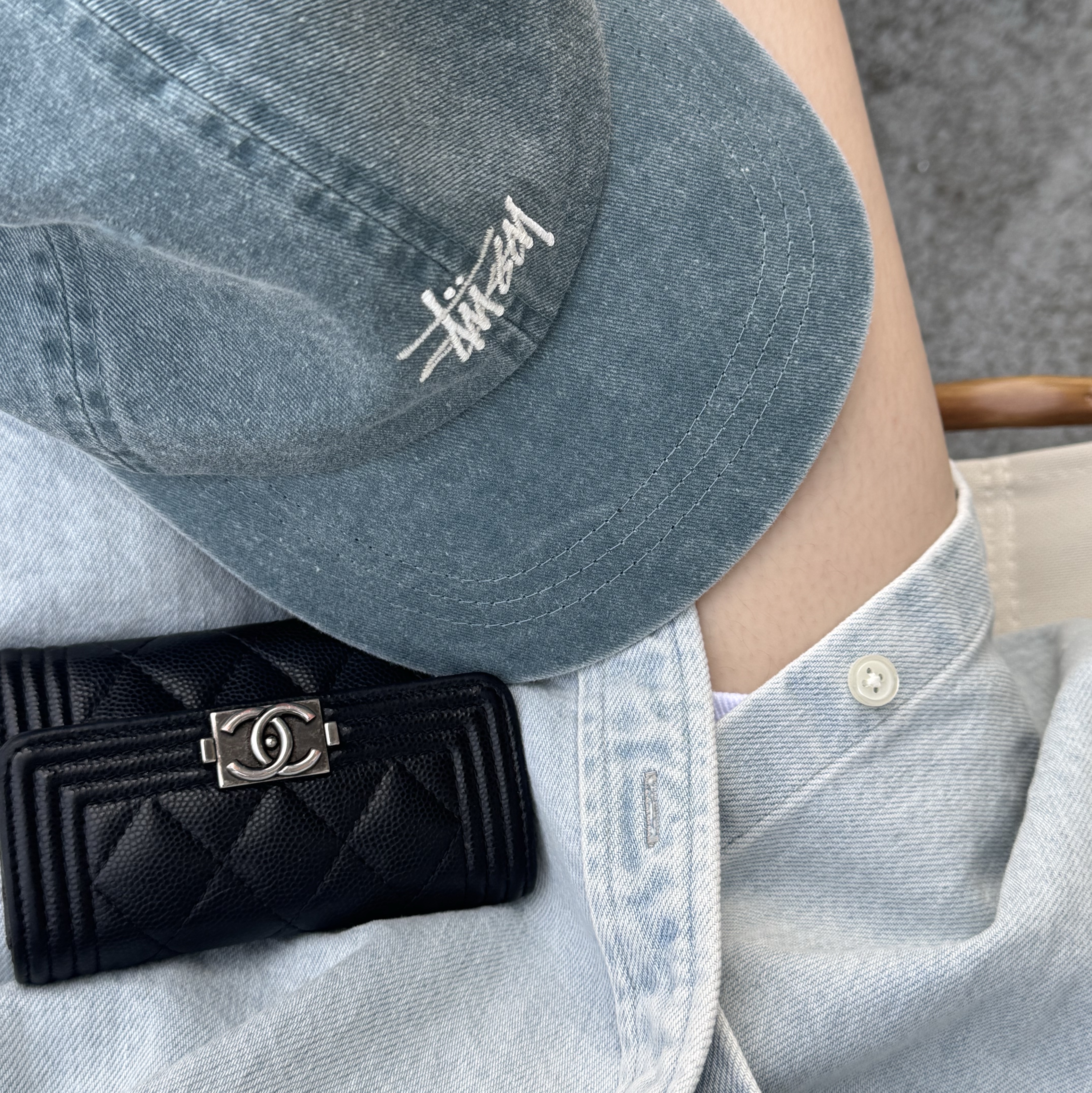 Supreme Small Box Shirt Washed Denim - 24FW 착용 스타일