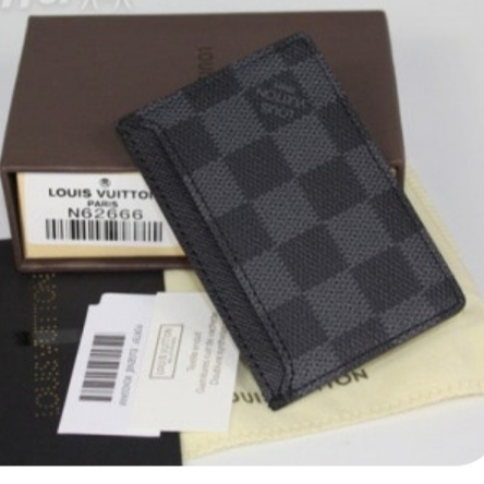 Louis Vuitton Neo Card Holder Damier Graphite Canvas 착용 스타일 - 2