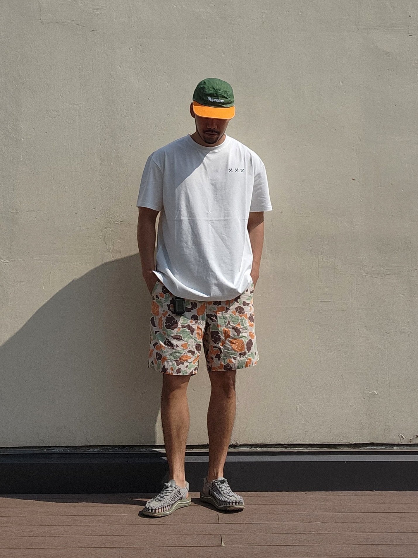 (W) Keen Uneek Sandals White Cap Cornstalk, Supreme Pigment 2-Tone Camp Cap Green - 24SS 착용 스타일