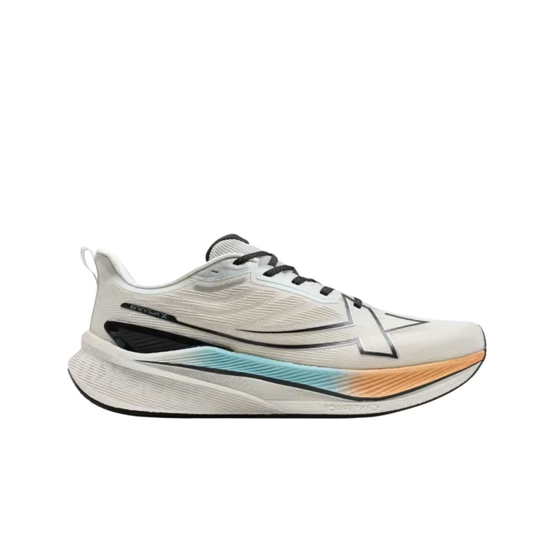 엑스텝 2000km 3.0 화이트 샌드 그레이 블랙 실버(Xtep 2000km 3.0 White Sand Gray Black Silver)