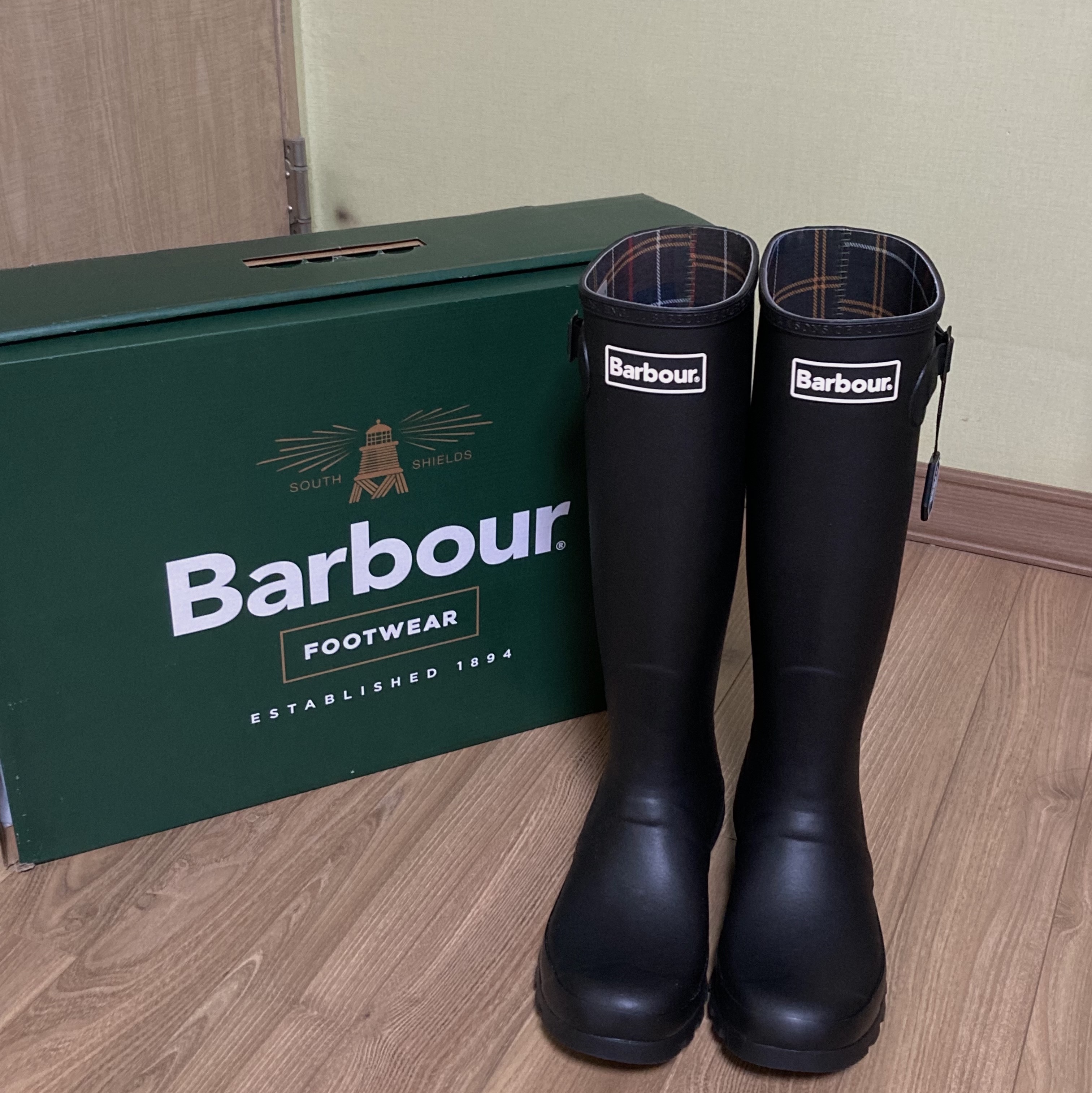 (W) Barbour Bede Wellington Boots Black 착용 스타일