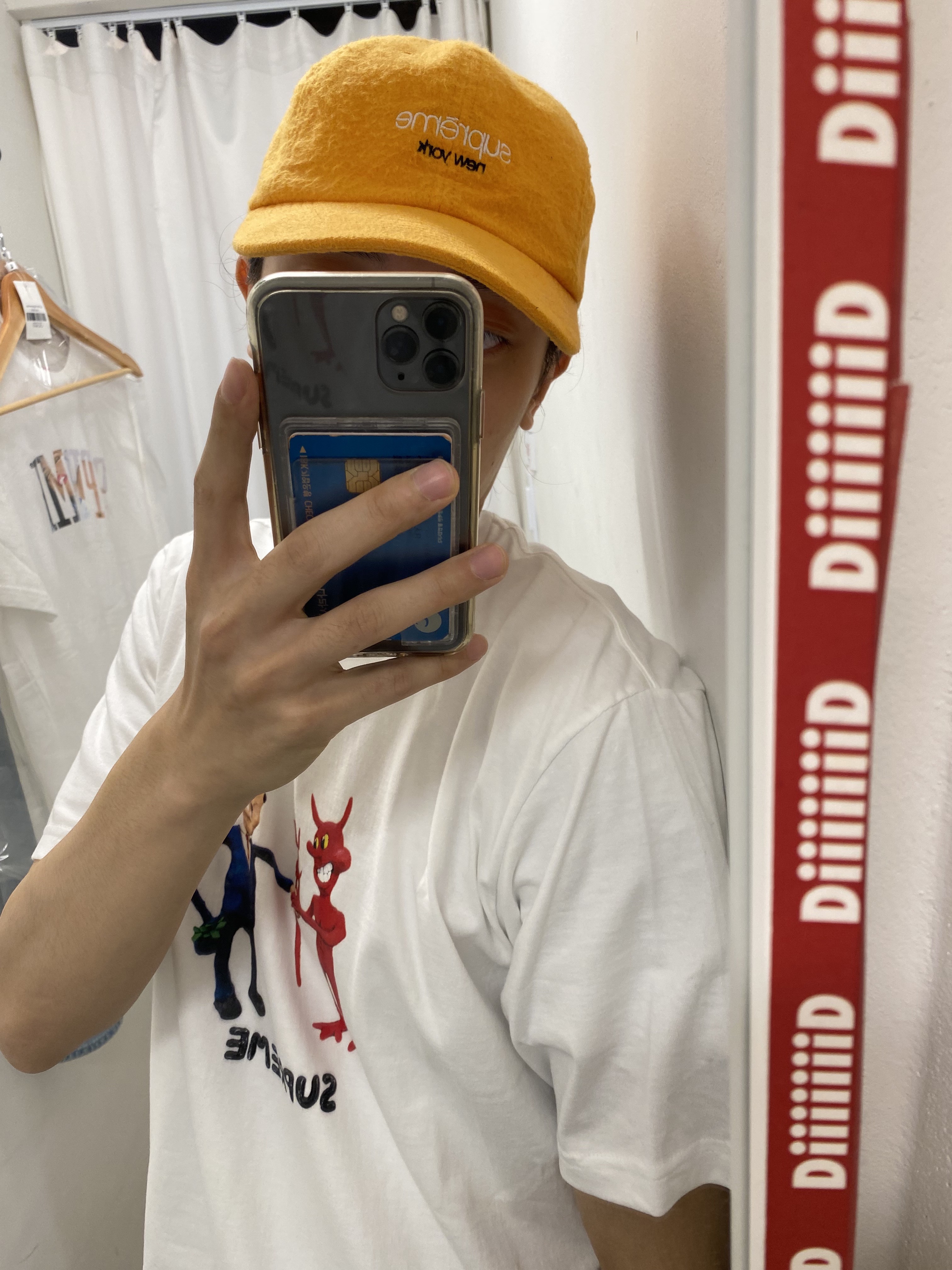 Supreme Worn Double Knee Painter Pants Denim - 25SS, Supreme Business T-Shirt White - 23SS 착용 스타일 - 2