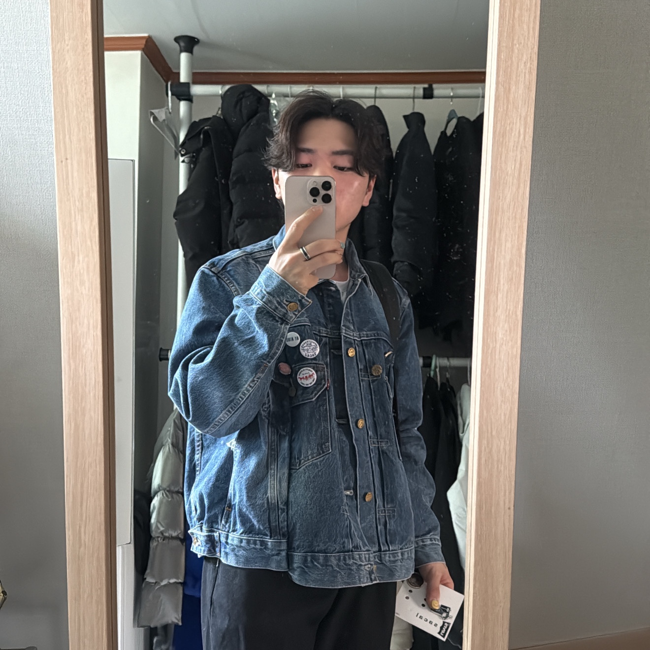 Levi's x Sacai Denim Jacket Blue 착용 스타일 - 2