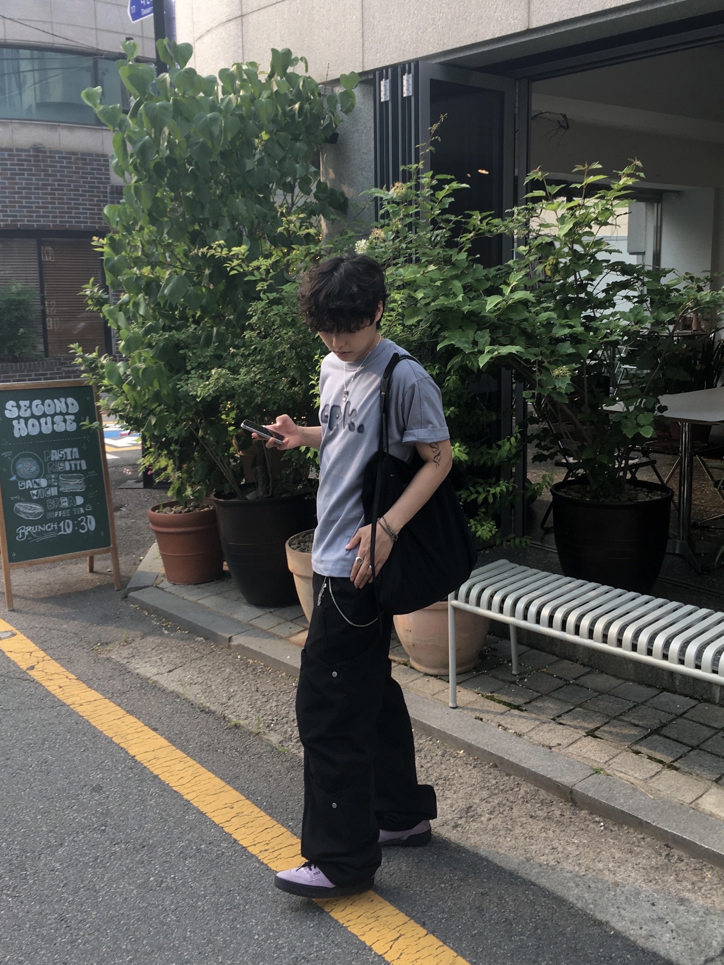 Cost Per Kilo Techno Logo S/S Tee Blue, Sansan Gear Layer Pocket Pants Black 착용 스타일