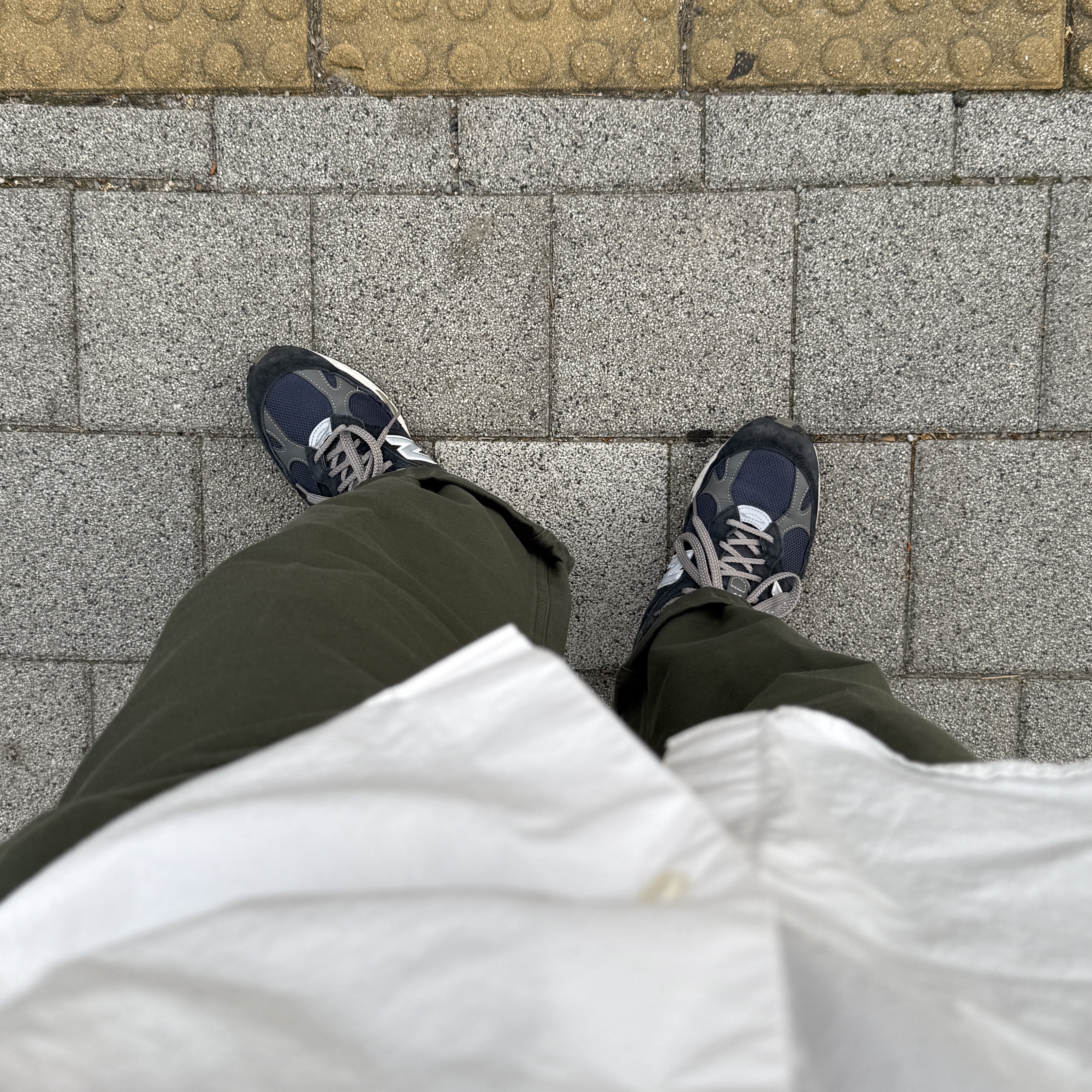New Balance 991 Made in UK Navy 착용 스타일