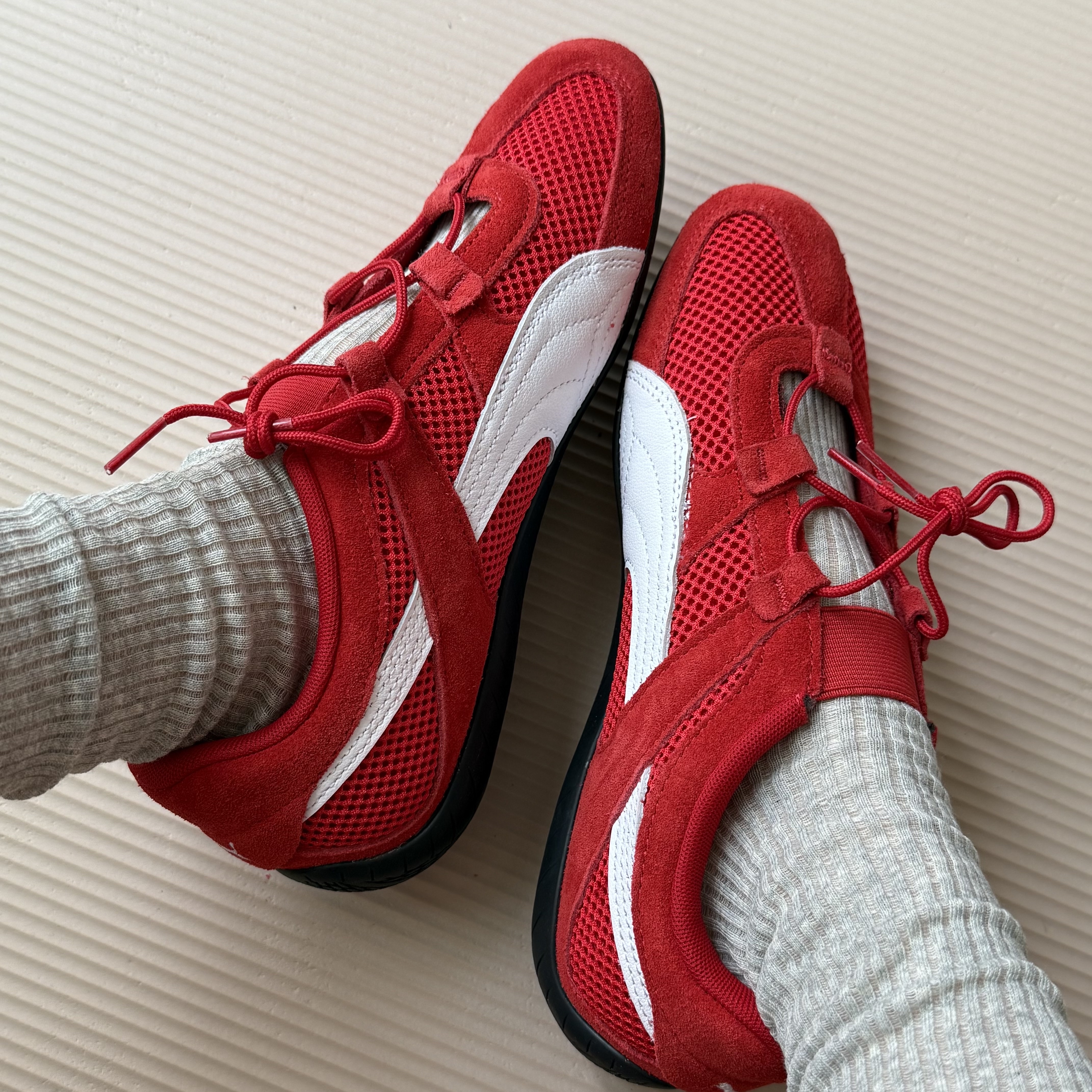 (W) Puma Speedcat Go For All Time Red Puma White 착용 스타일 - 3